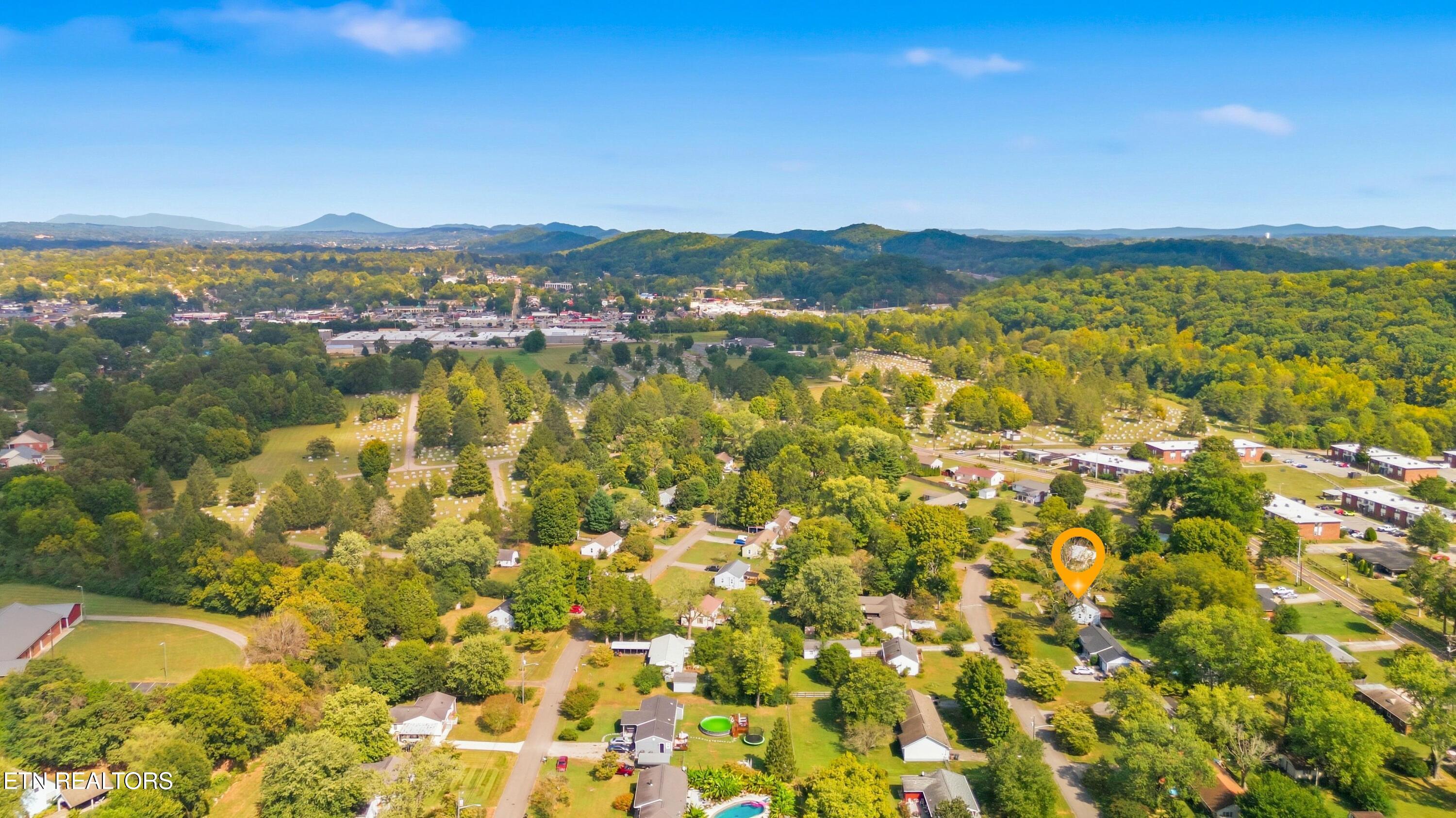 2120 Sandra Drive Knoxville TN 37918