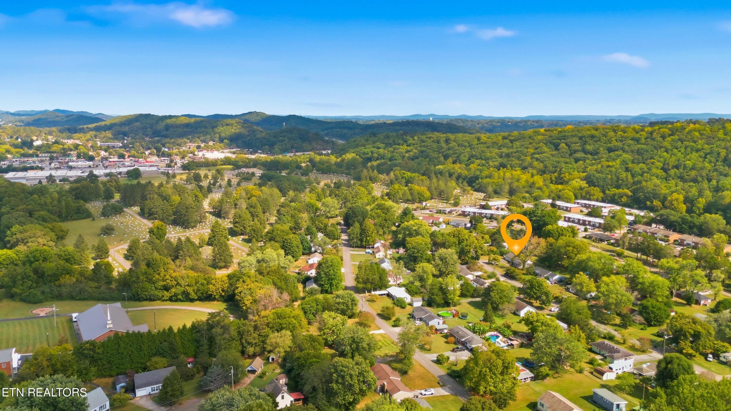 2120 Sandra Drive Knoxville TN 37918