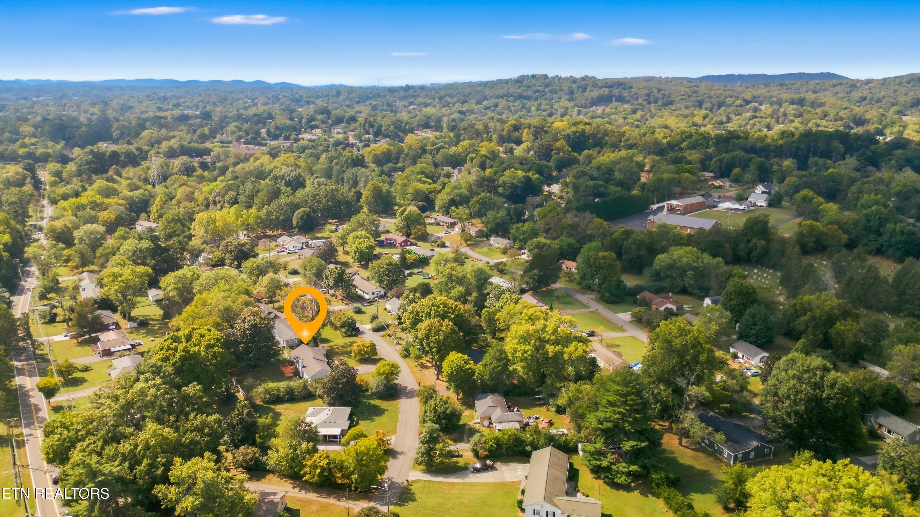 2120 Sandra Drive Knoxville TN 37918