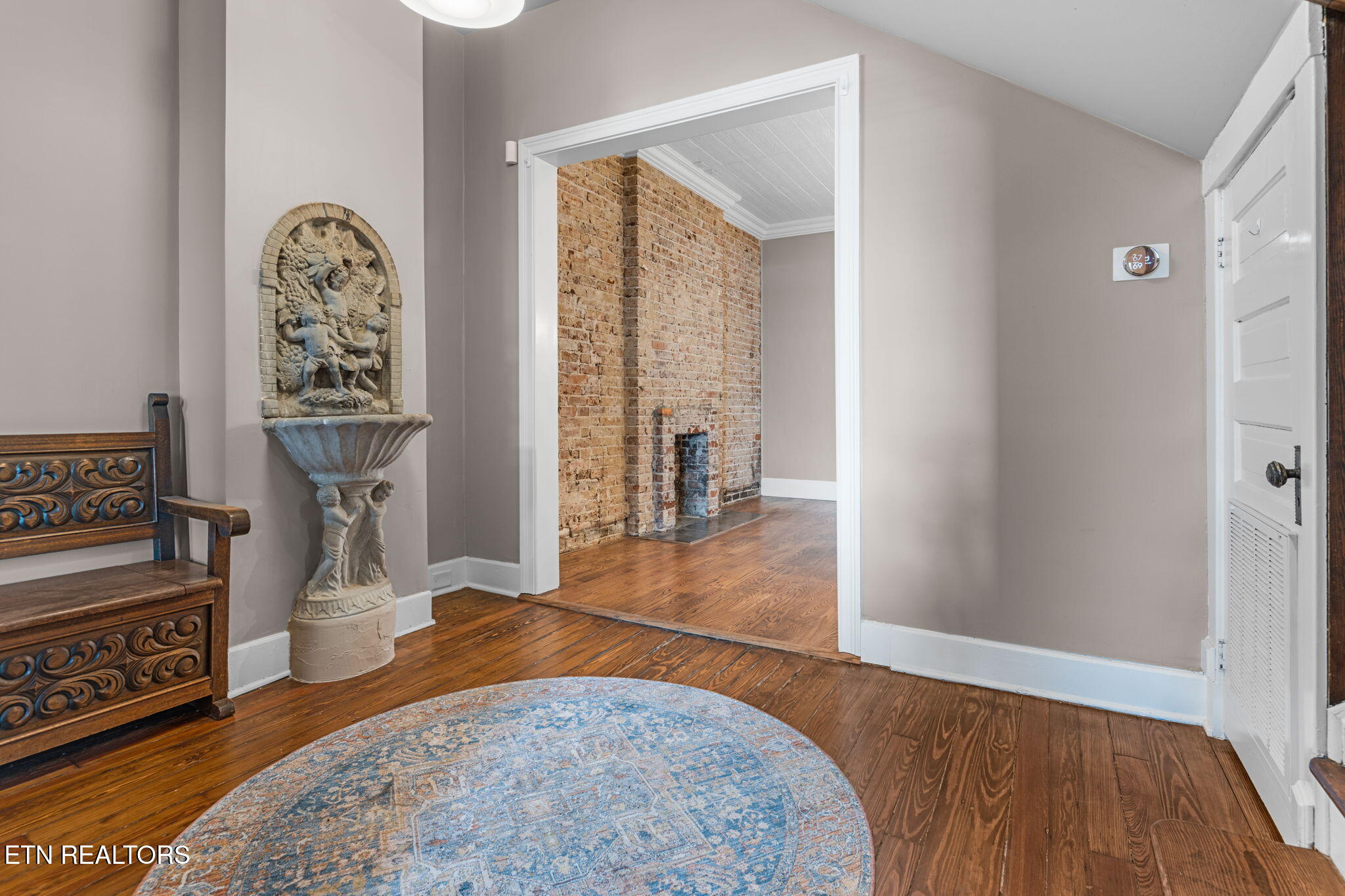 105 W 5th Avenue Knoxville TN 37917