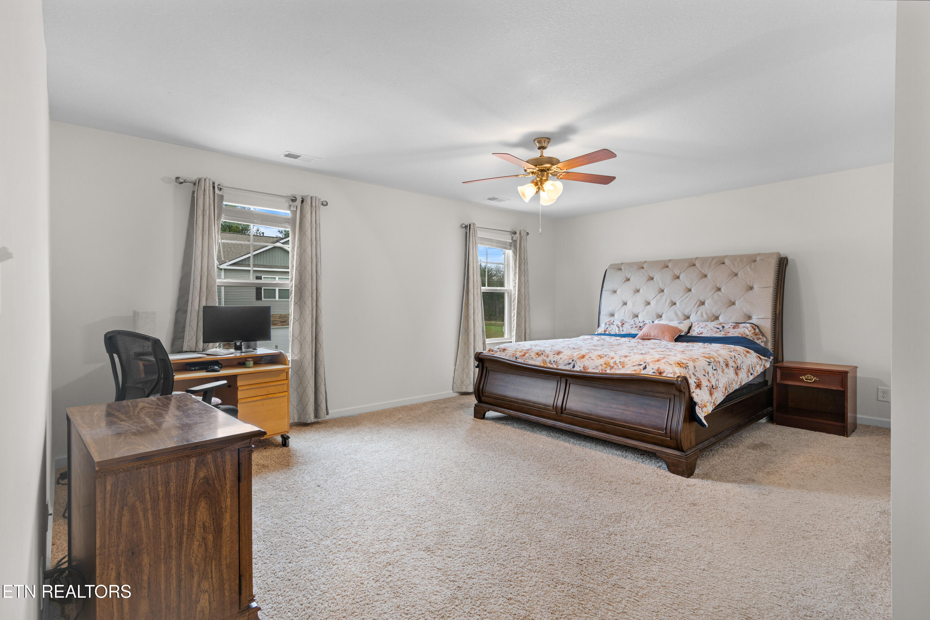 5518 English Holly Way Knoxville TN 37914