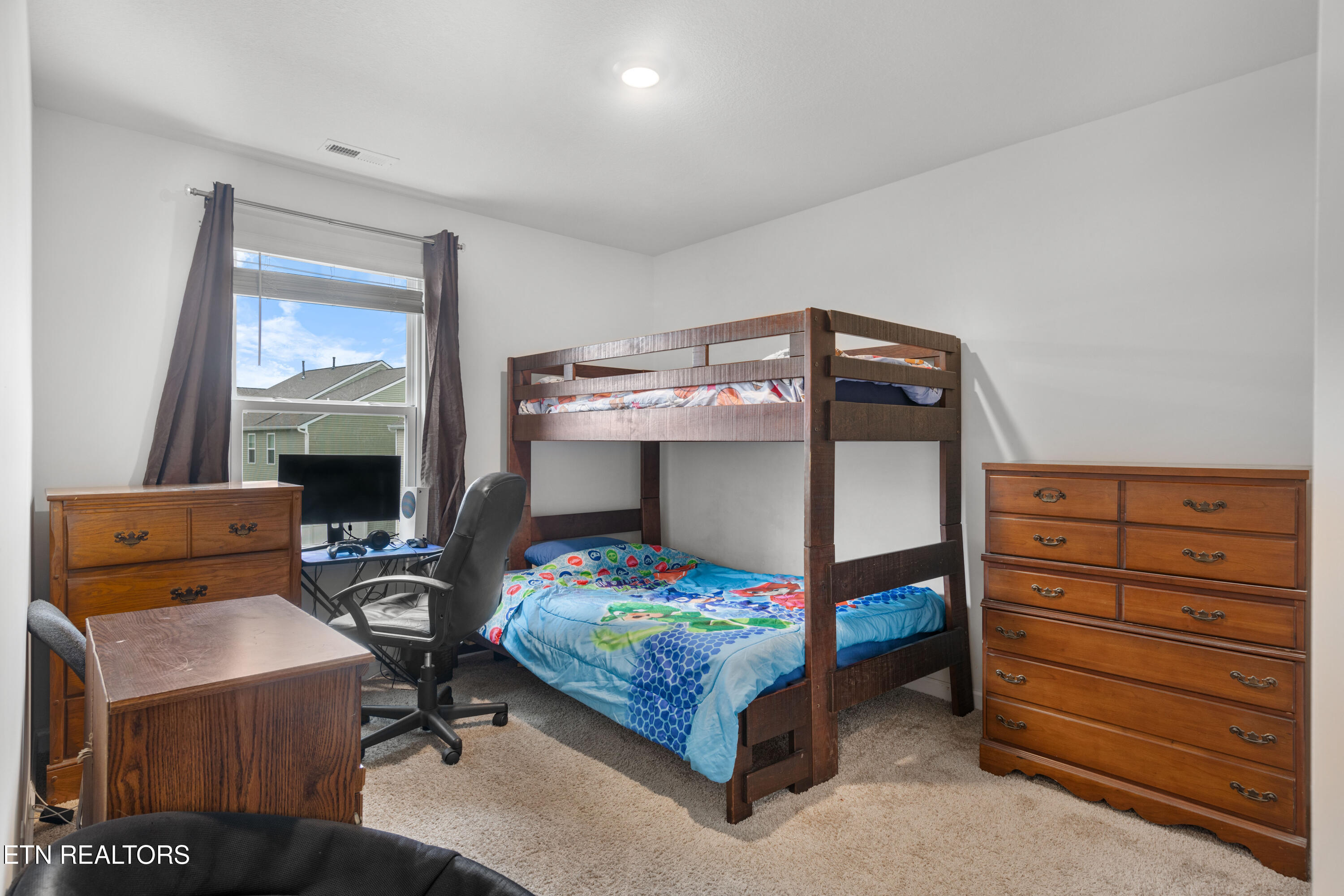 5518 English Holly Way Knoxville TN 37914