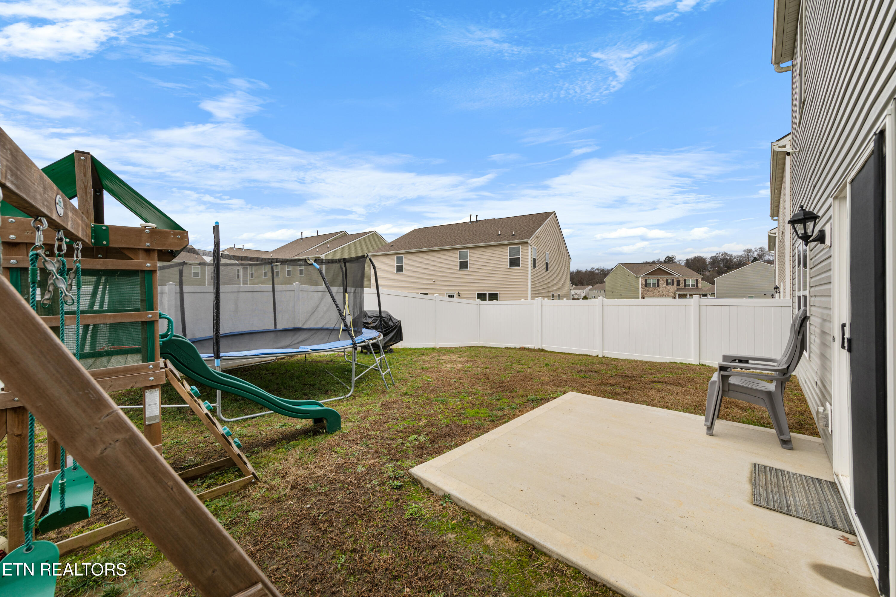 5518 English Holly Way Knoxville TN 37914