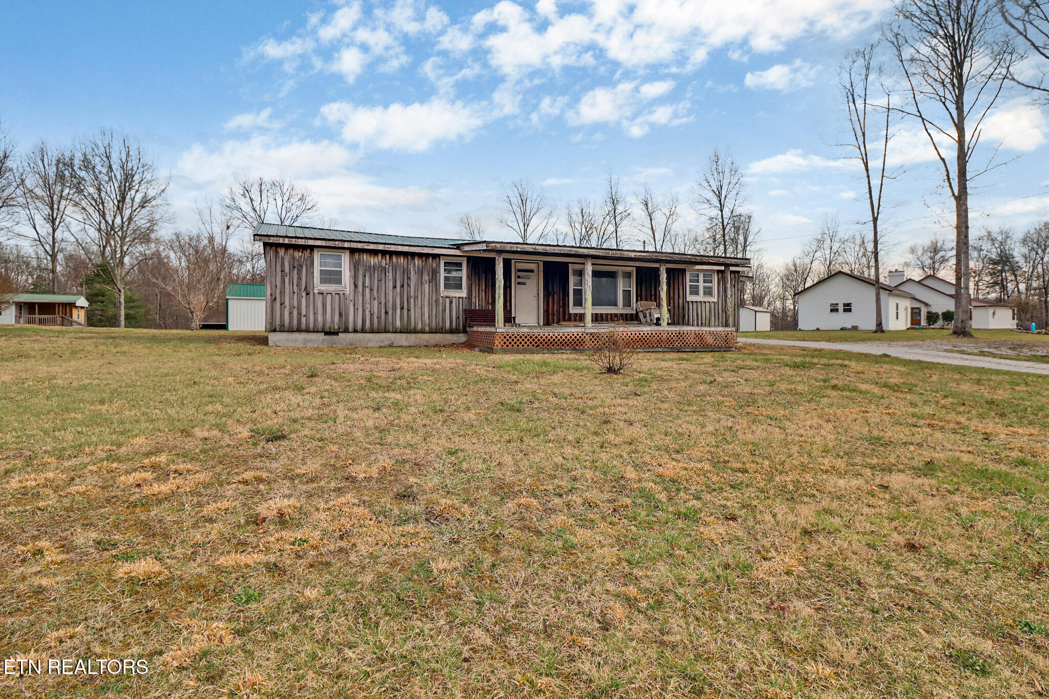 2546 Peavine Road Crossville TN 38571