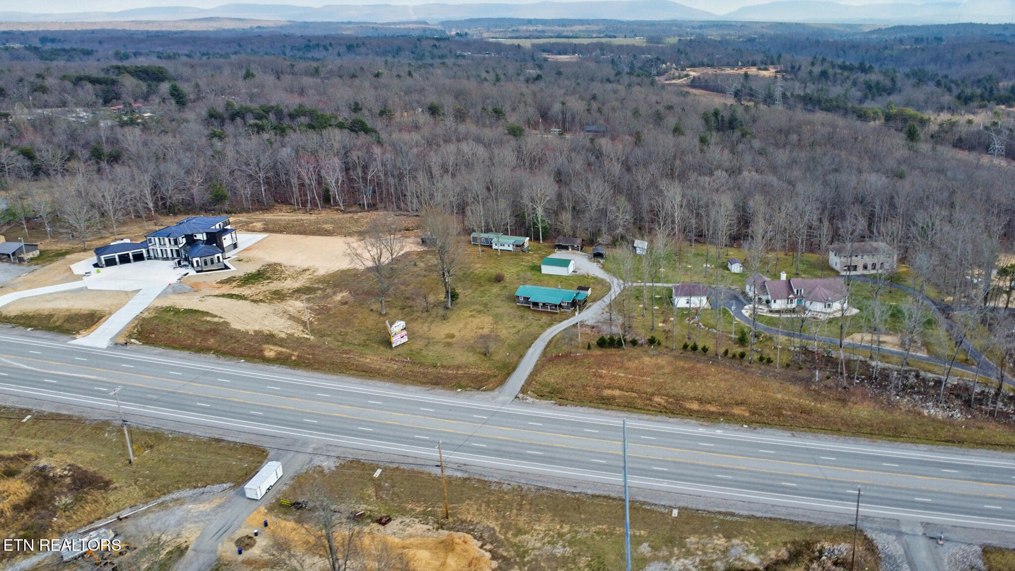 2546 Peavine Road Crossville TN 38571
