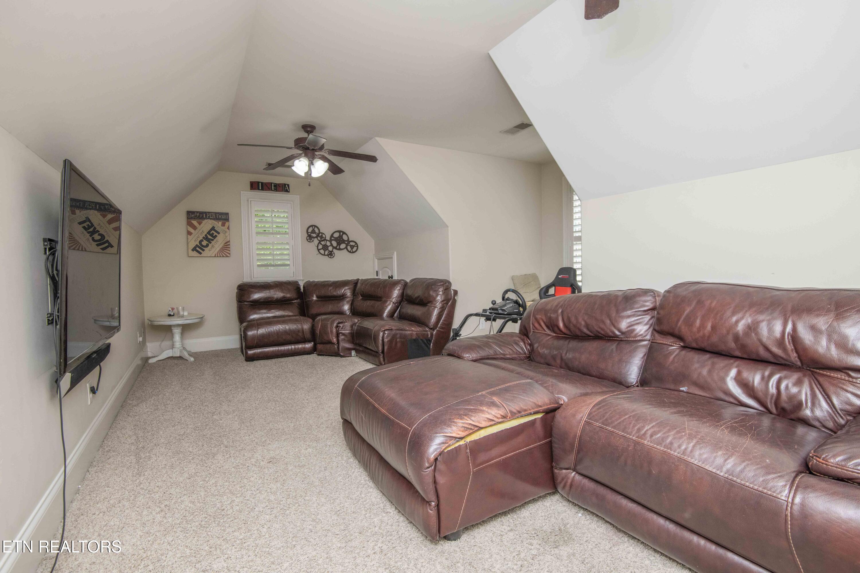 1147 Appaloosa Way Knoxville TN 37922