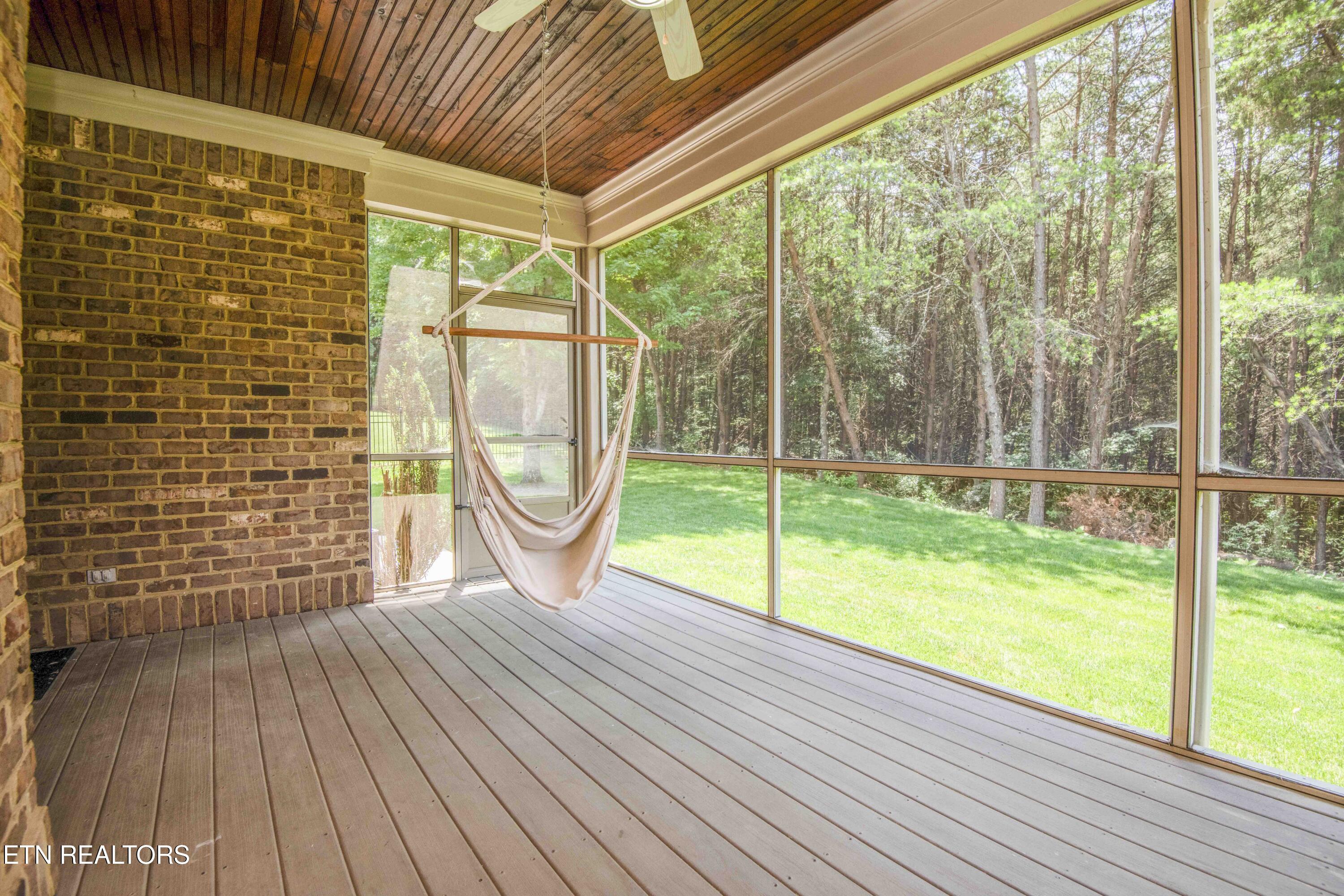 1147 Appaloosa Way Knoxville TN 37922