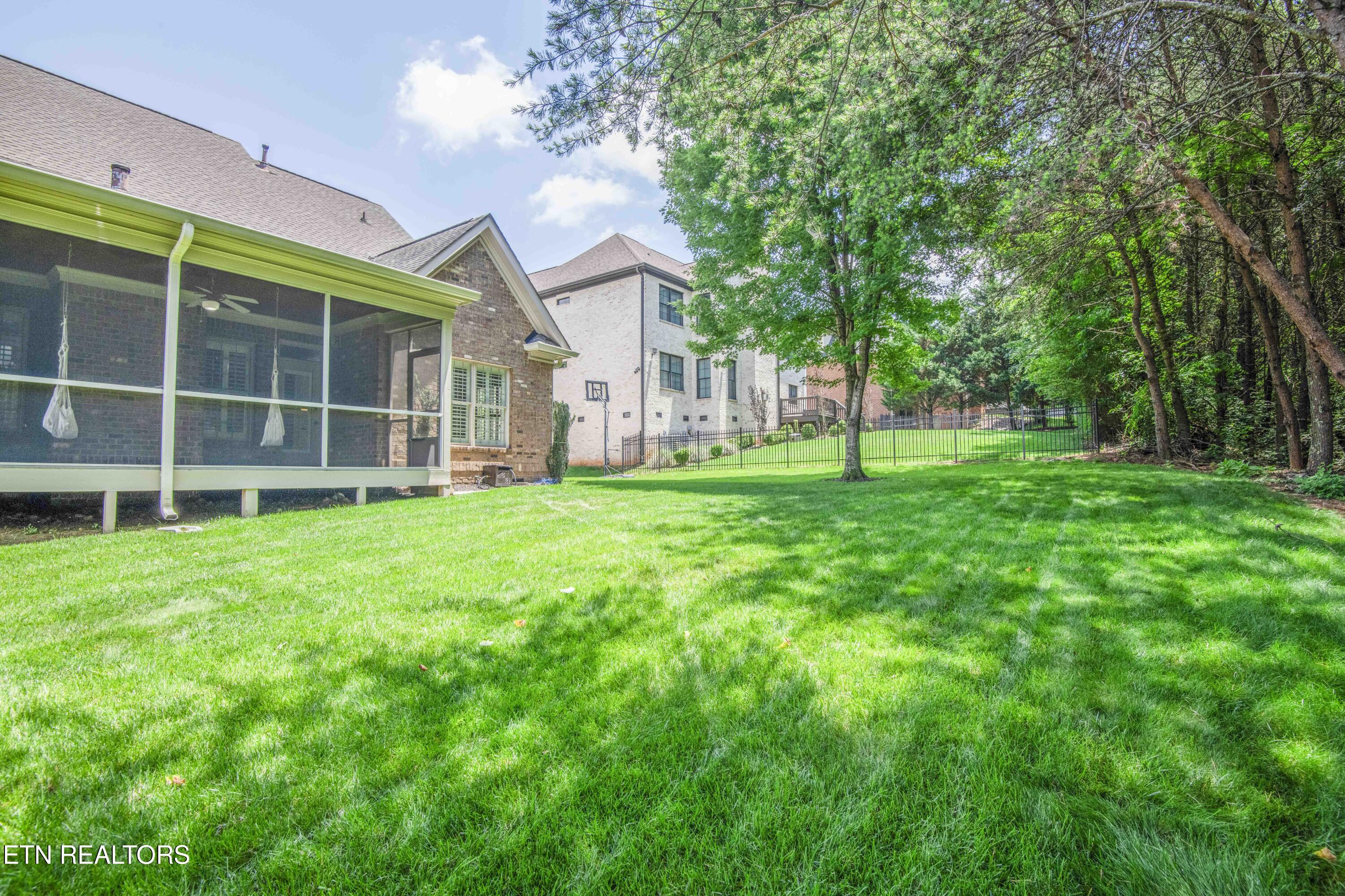 1147 Appaloosa Way Knoxville TN 37922
