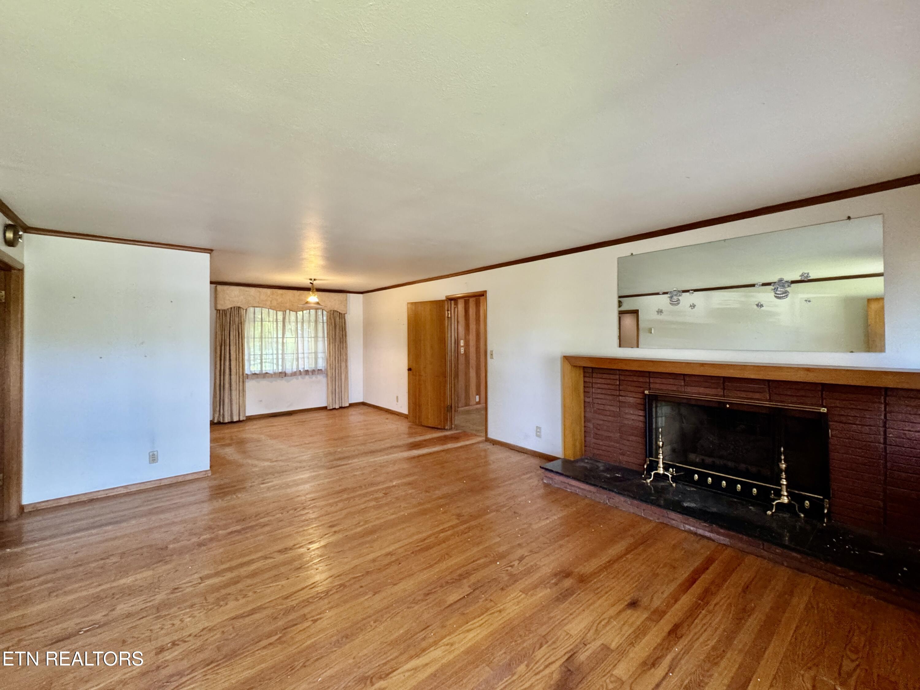 7020 Downing Drive Knoxville TN 37909