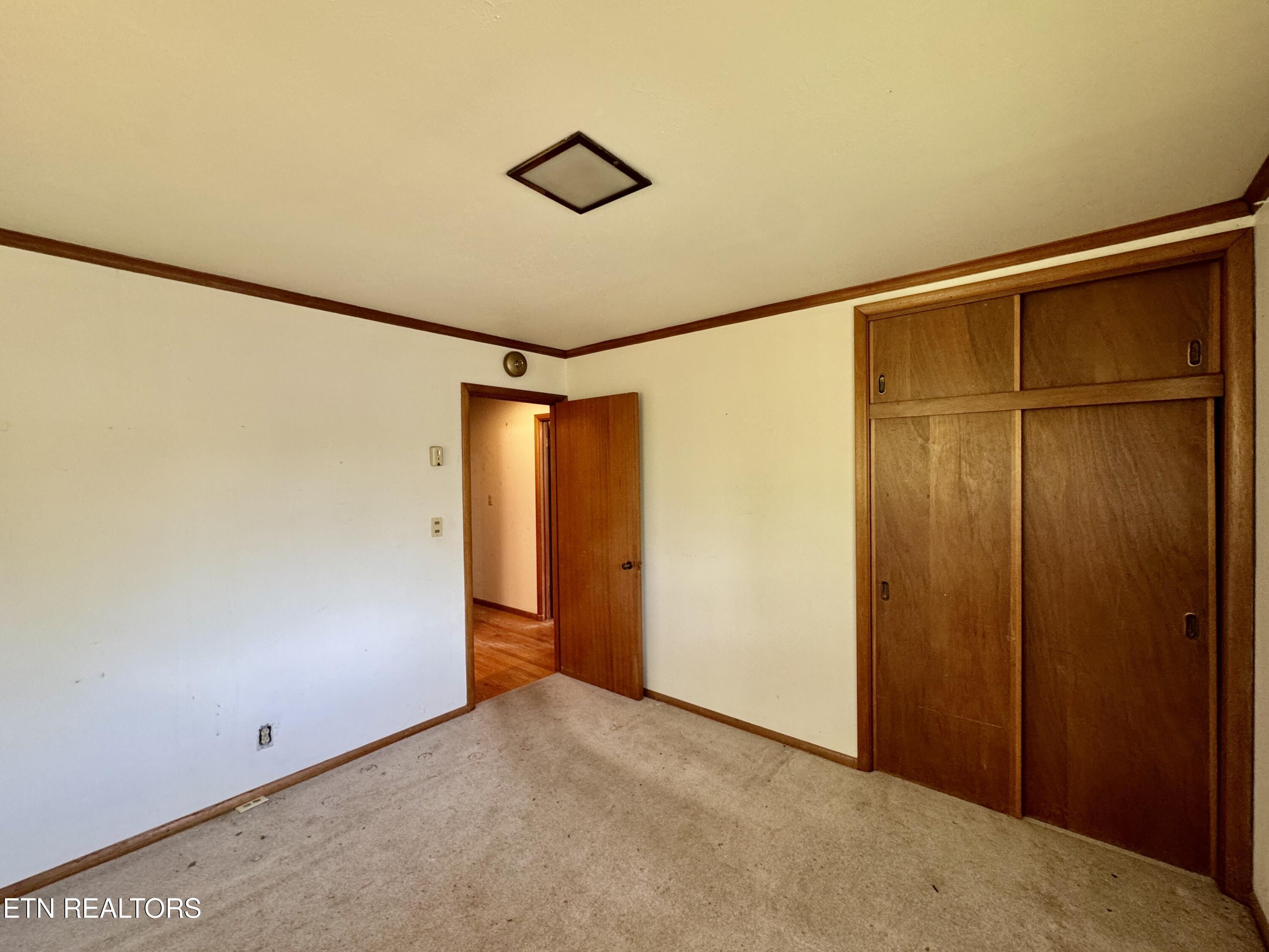 7020 Downing Drive Knoxville TN 37909
