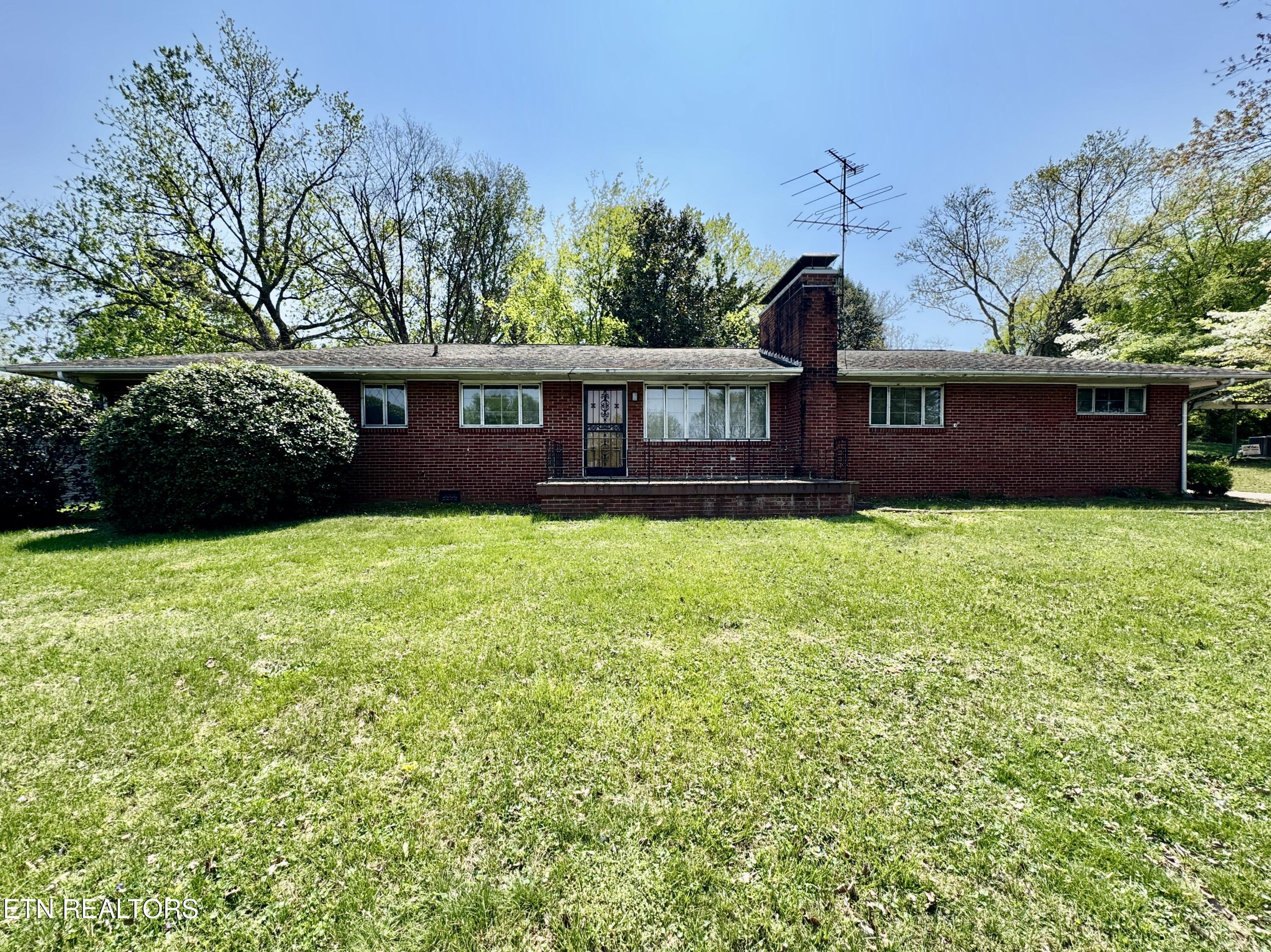 7020 Downing Drive Knoxville TN 37909