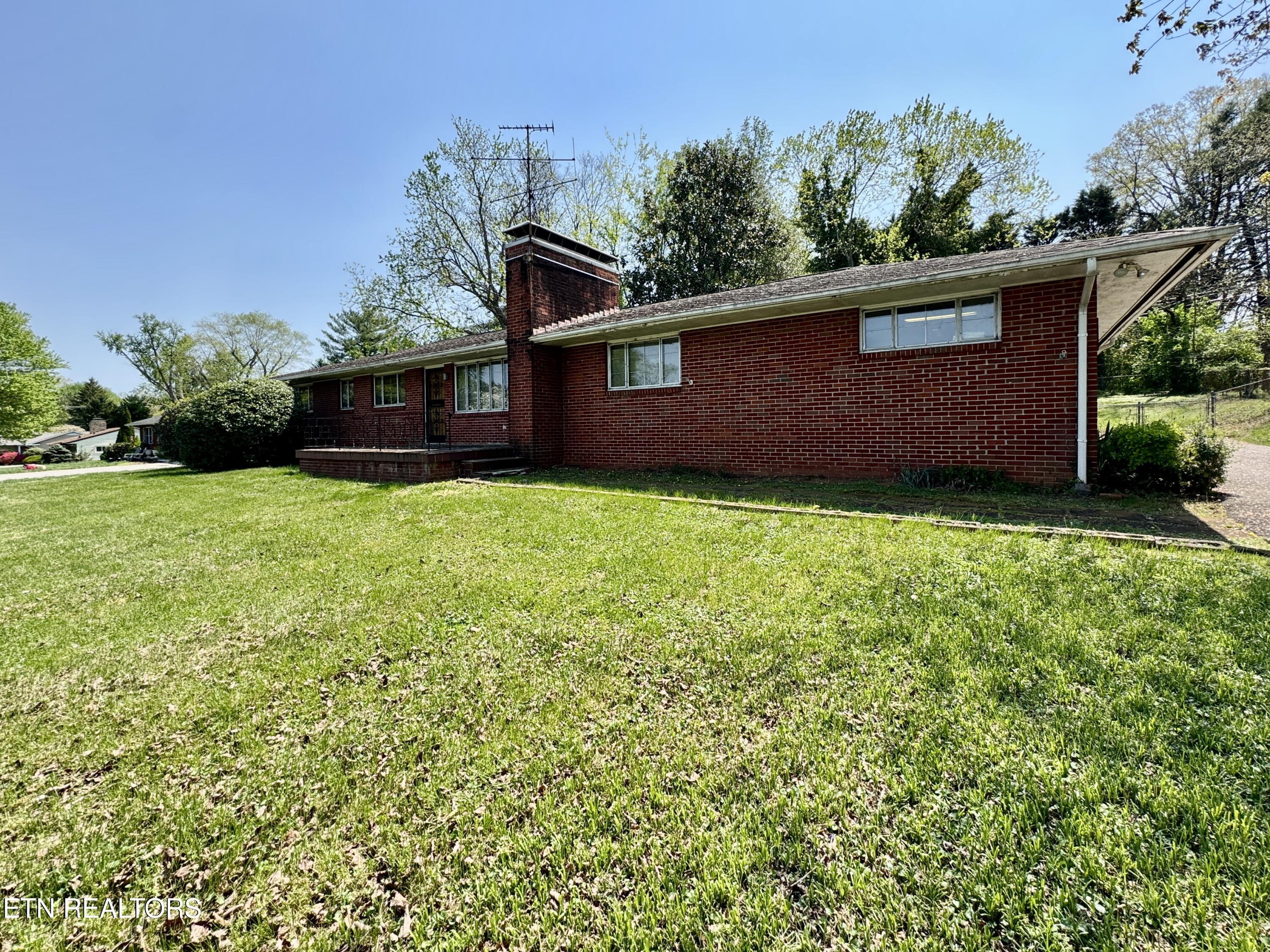 7020 Downing Drive Knoxville TN 37909
