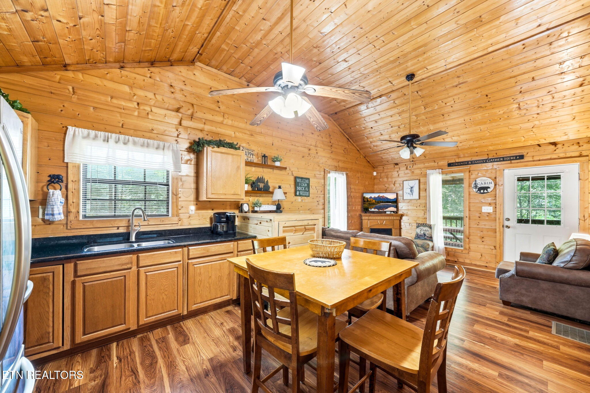 2230 Cove Creek Drive Sevierville TN 37862