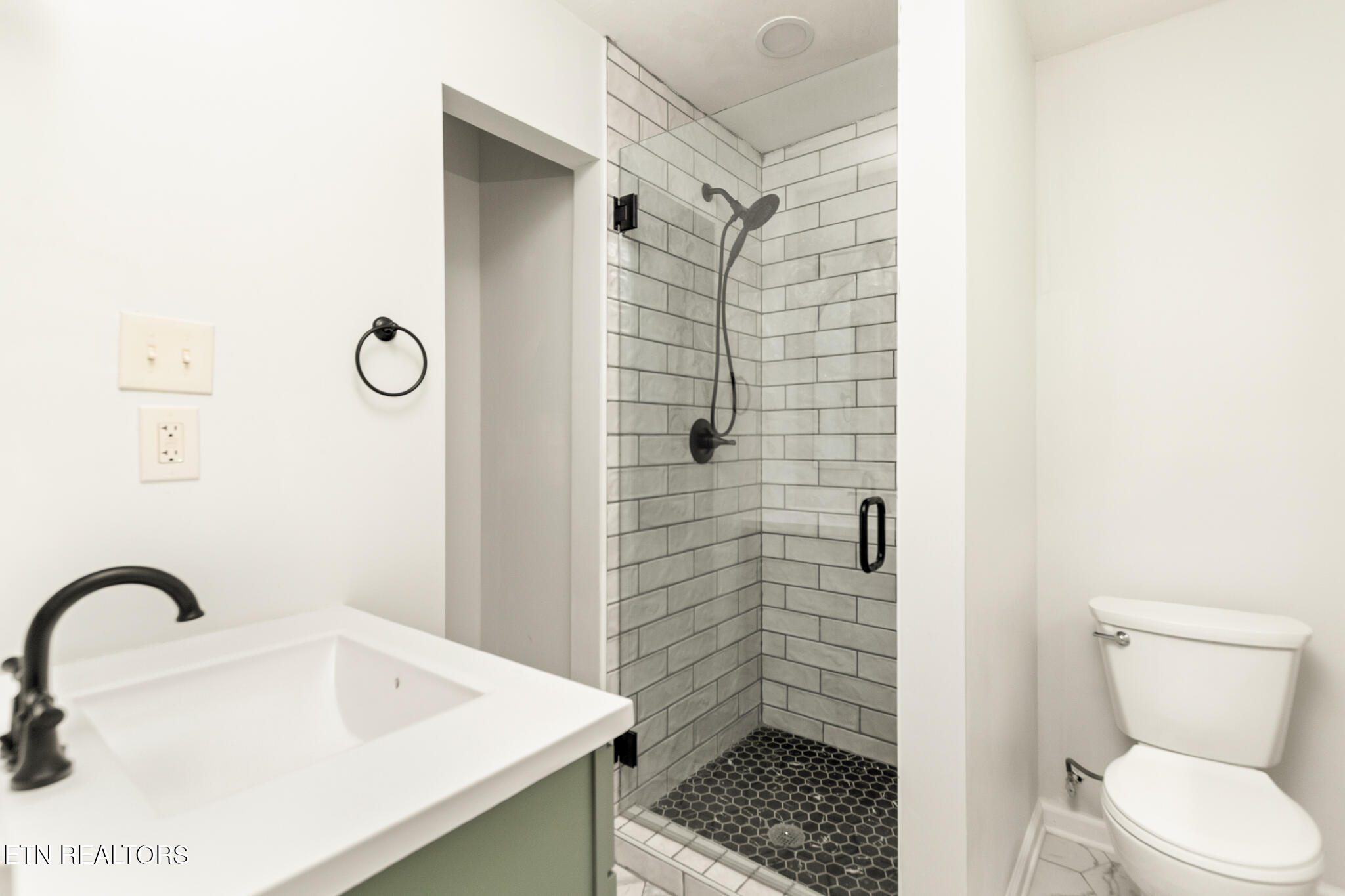 218 Jerry Lane Knoxville TN 37920