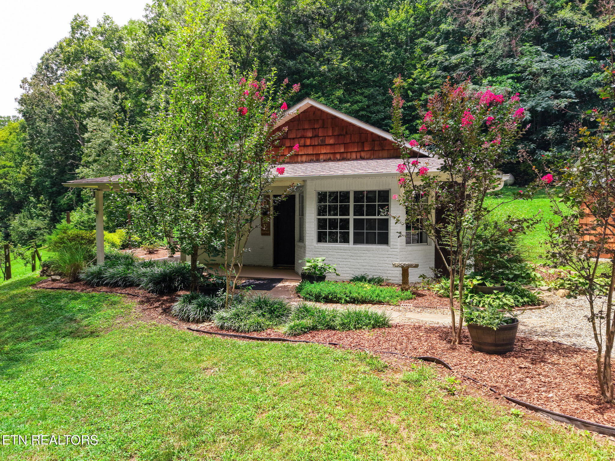 3708 Roberts Road Corryton TN 37721