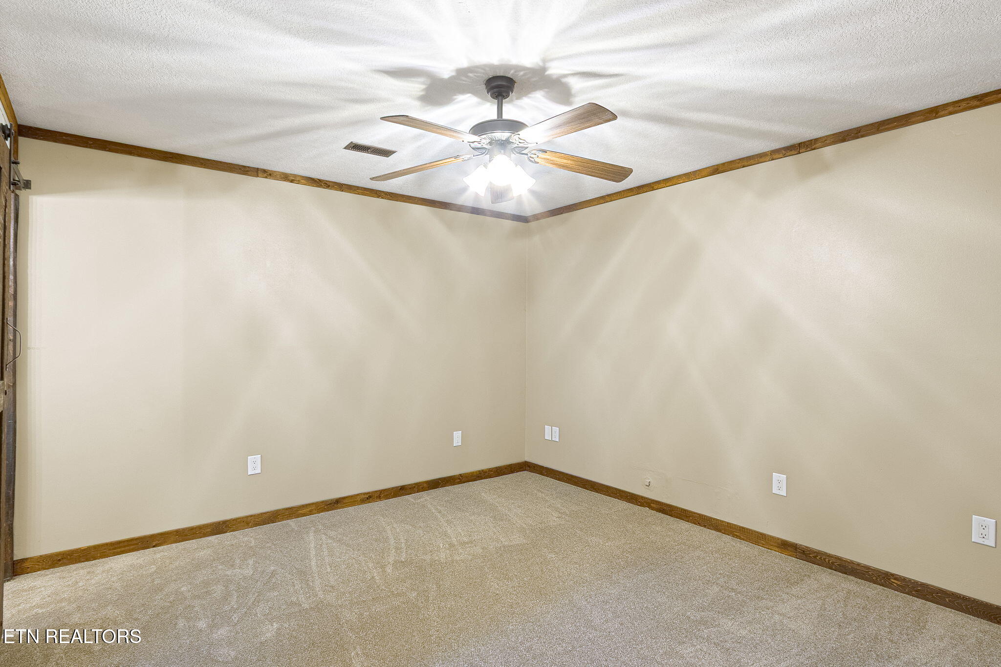 3708 Roberts Road Corryton TN 37721