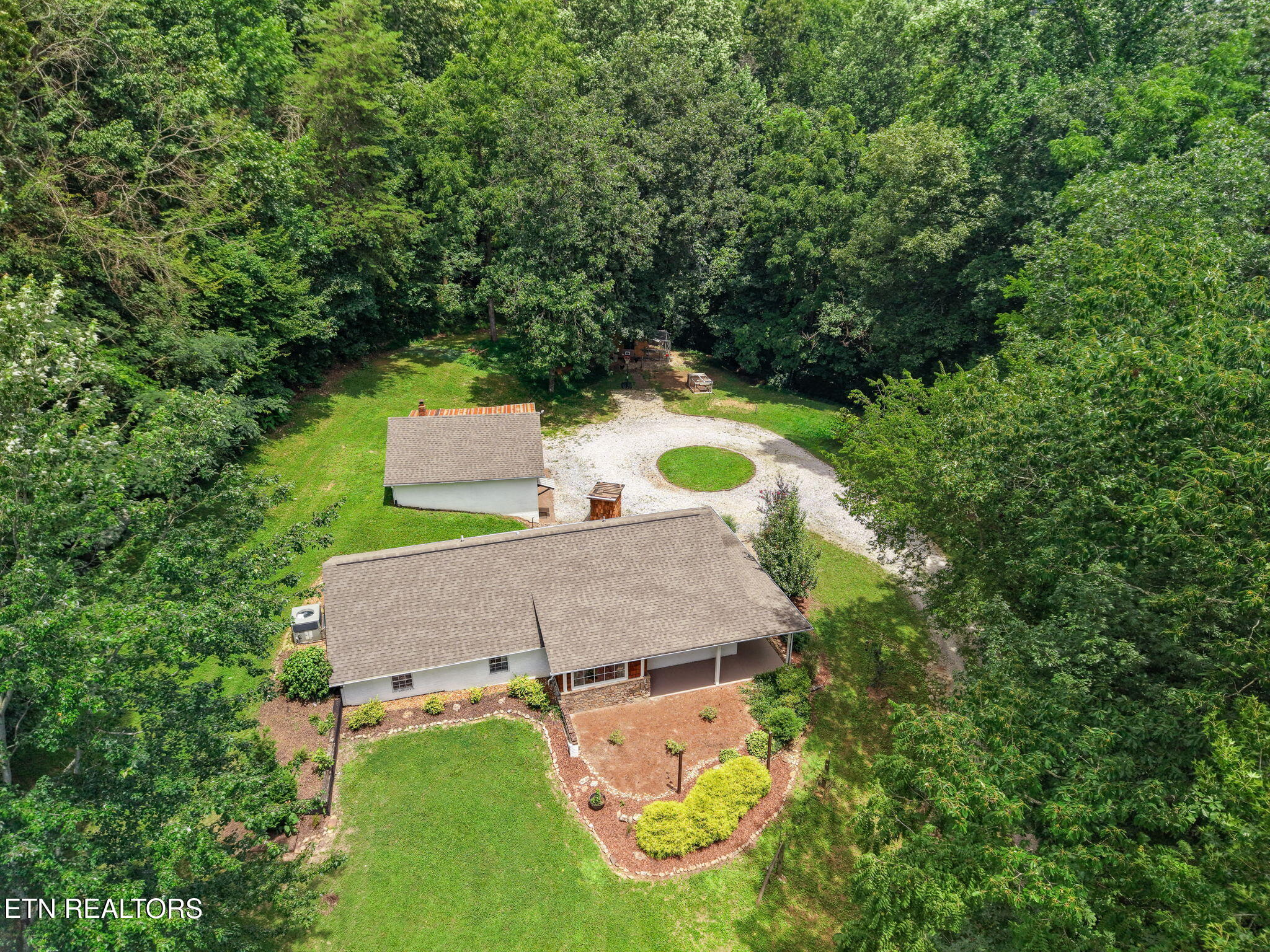 3708 Roberts Road Corryton TN 37721