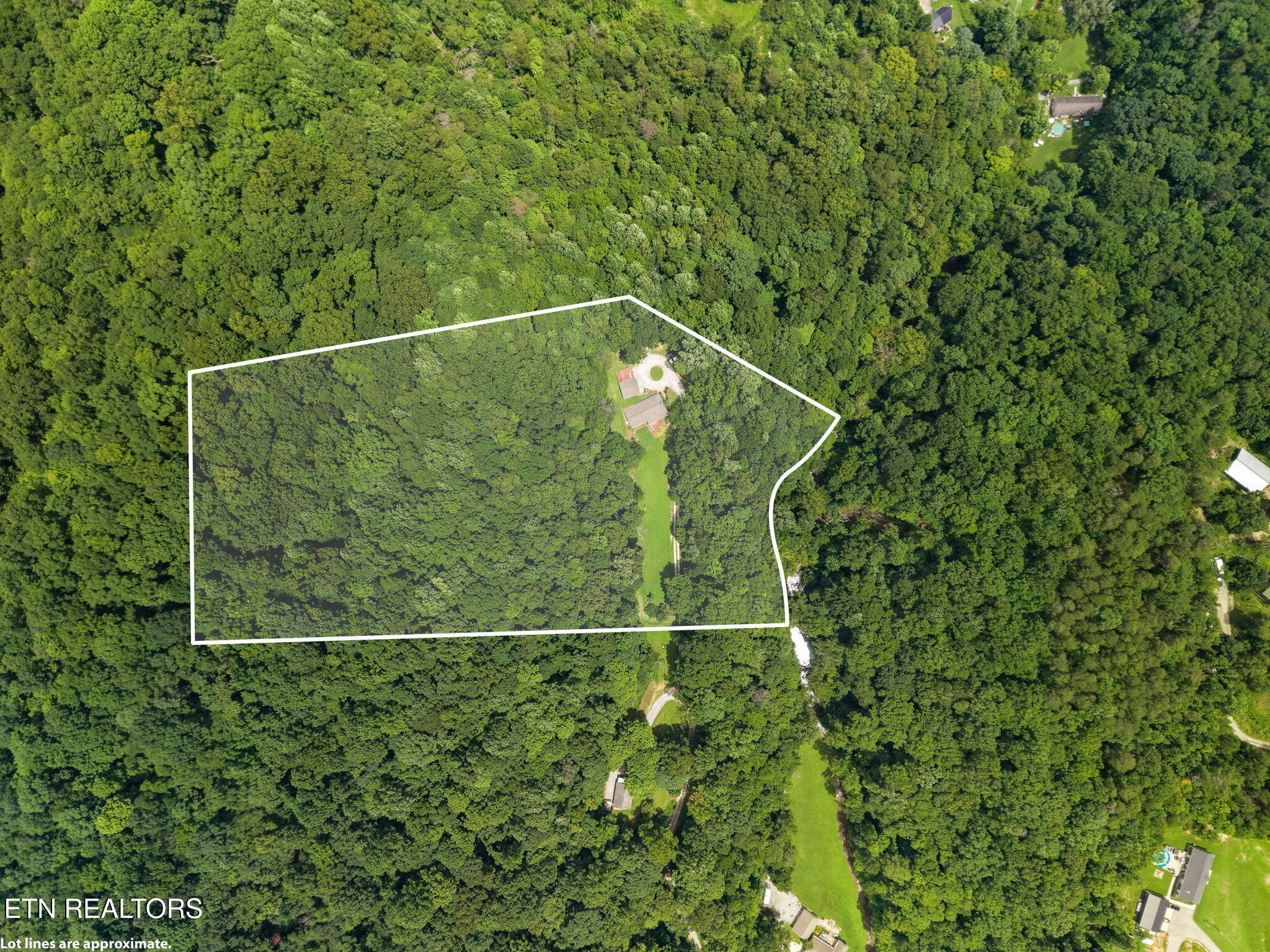 3708 Roberts Road Corryton TN 37721