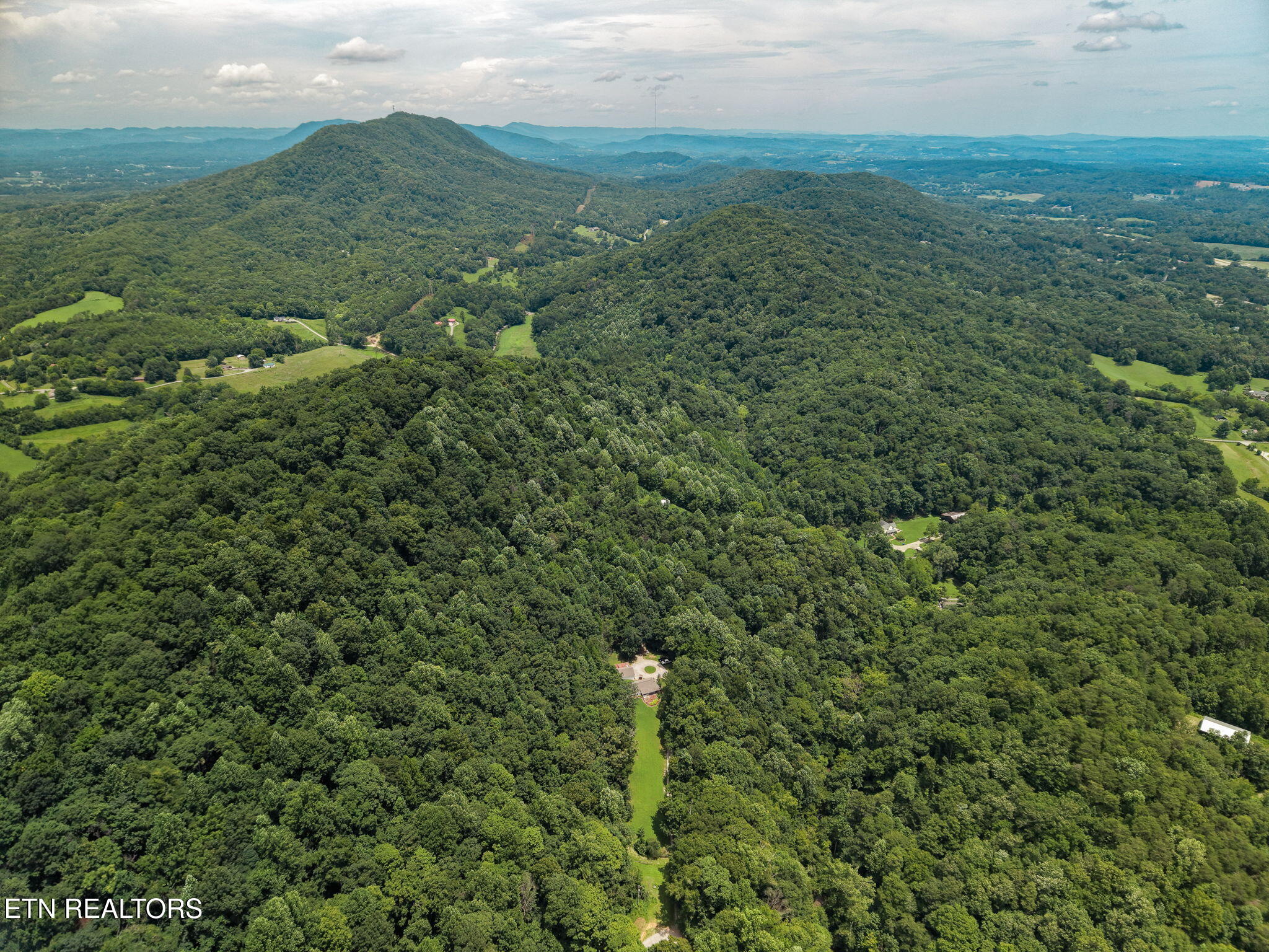 3708 Roberts Road Corryton TN 37721