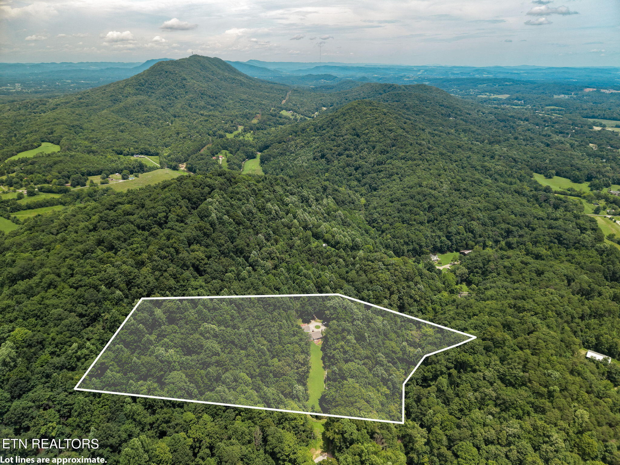 3708 Roberts Road Corryton TN 37721