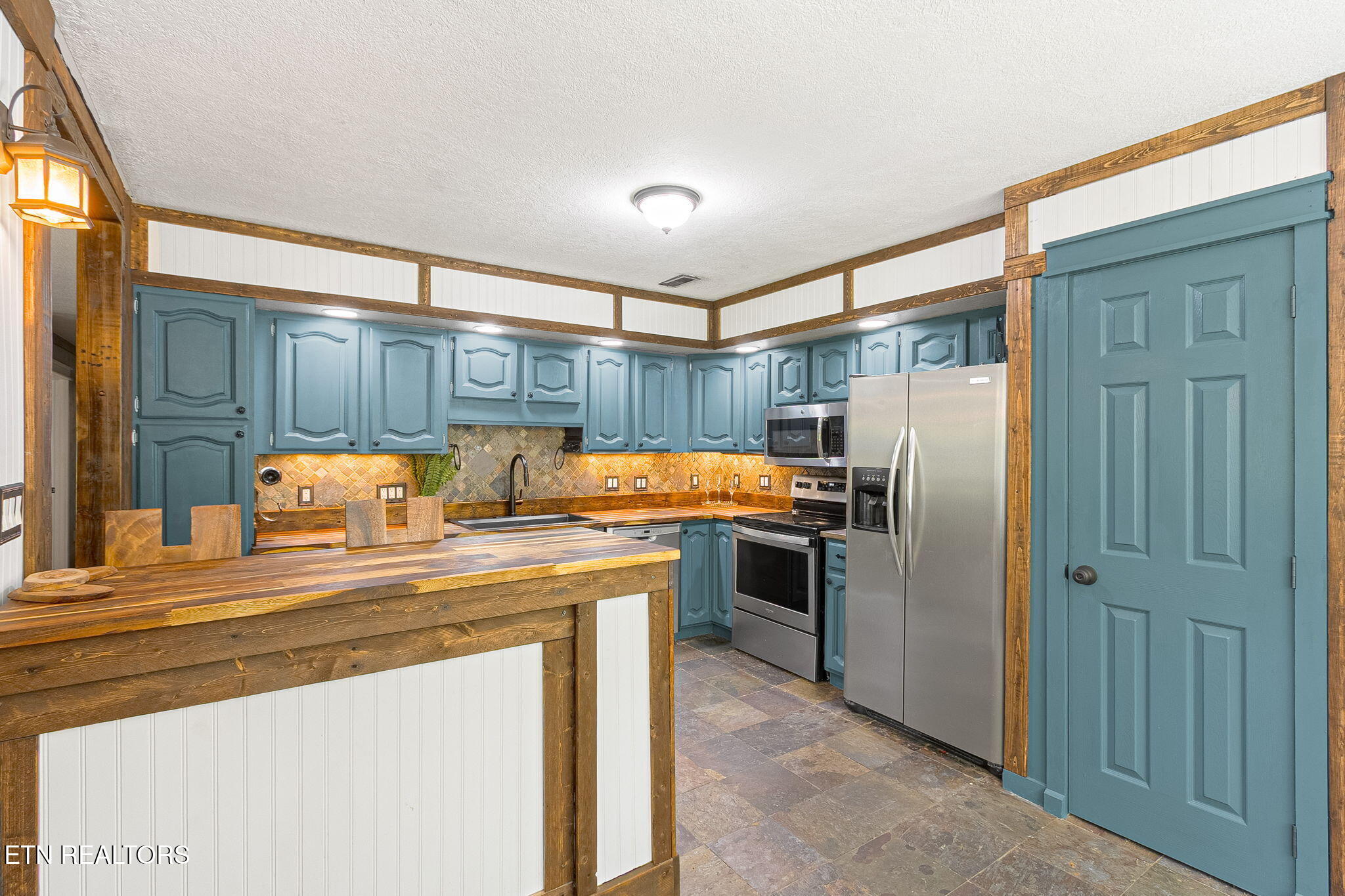 3708 Roberts Road Corryton TN 37721