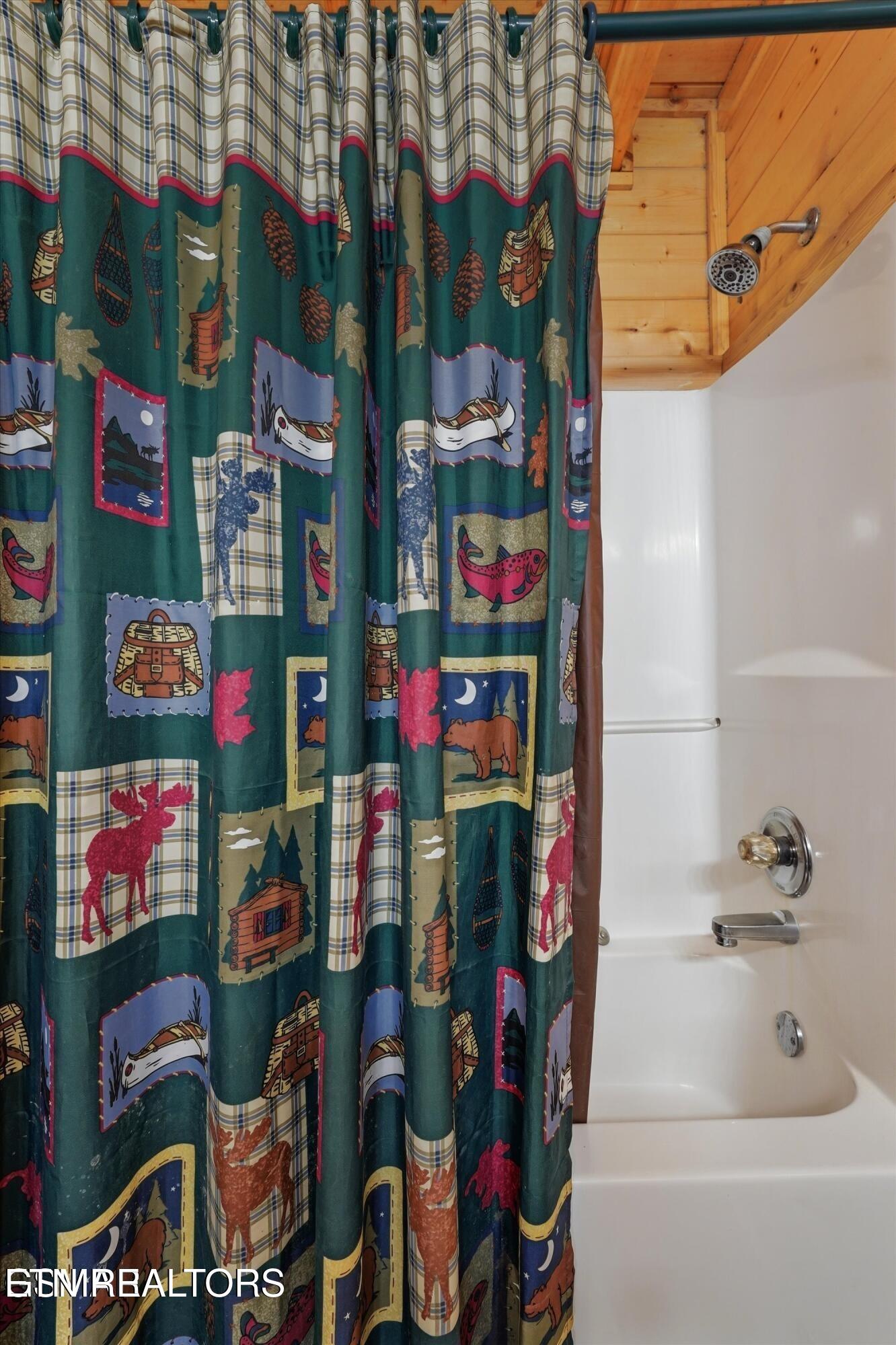 331 Caney Creek Road Pigeon Forge TN 37863