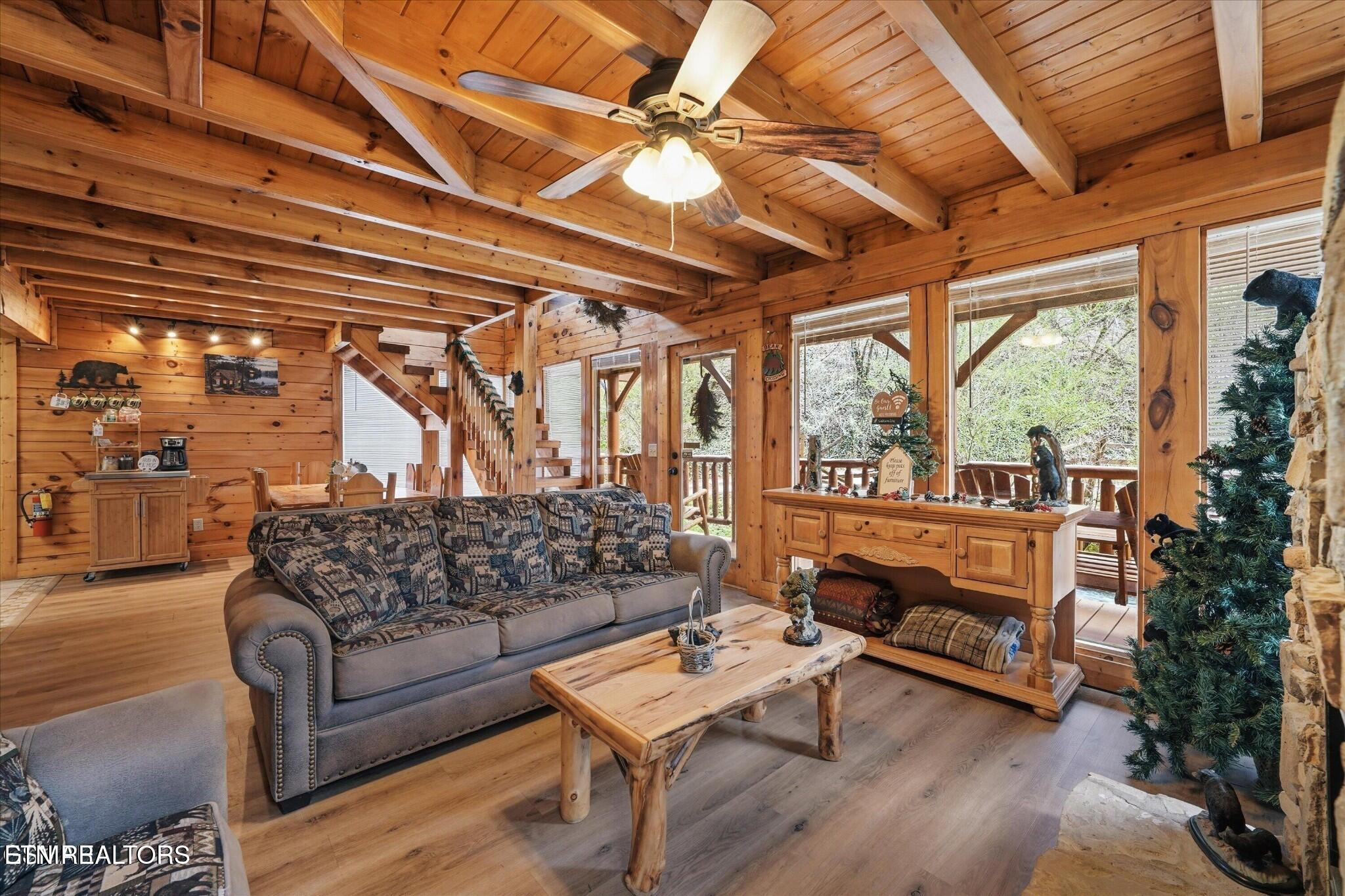 331 Caney Creek Road Pigeon Forge TN 37863