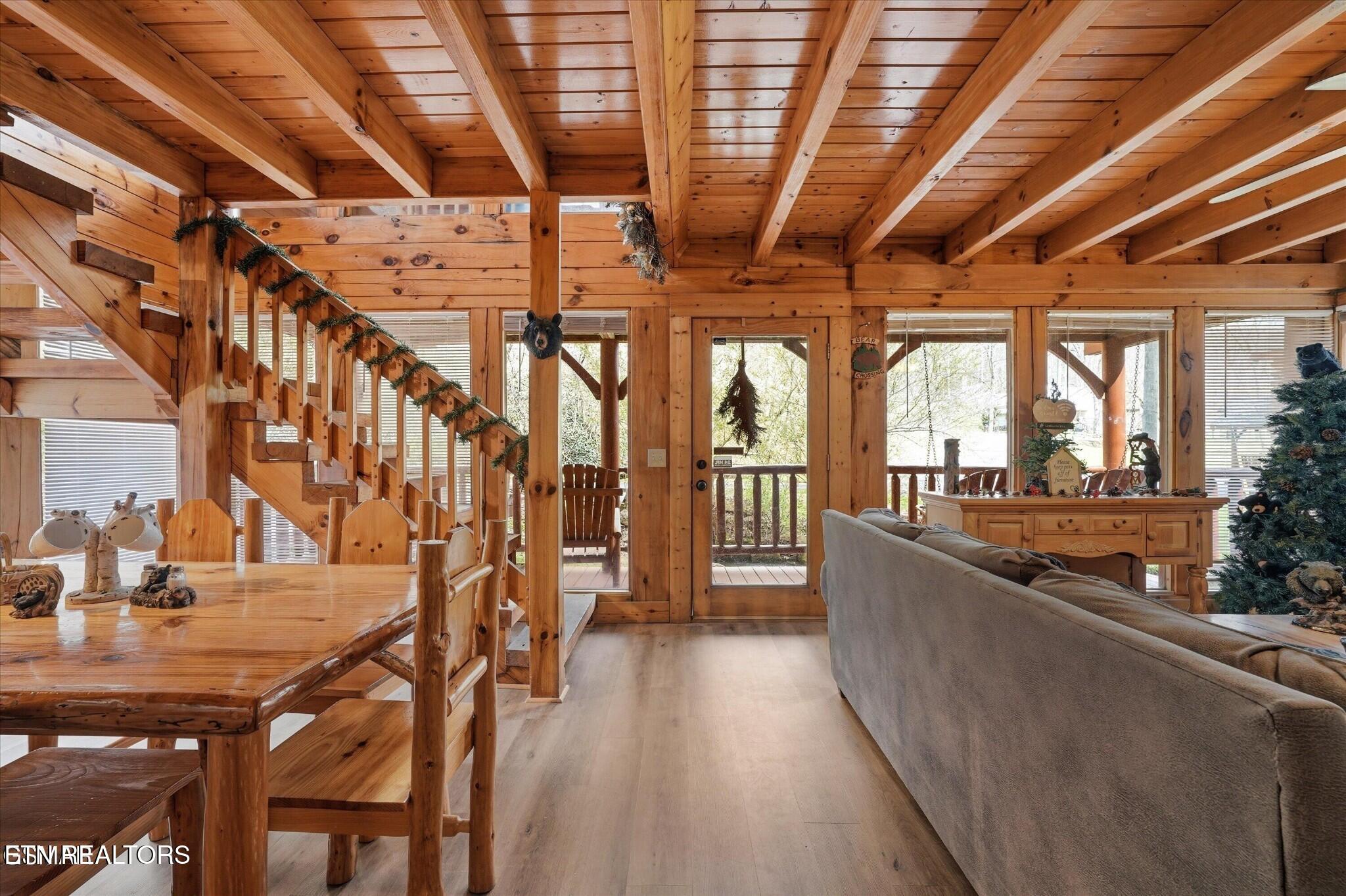 331 Caney Creek Road Pigeon Forge TN 37863