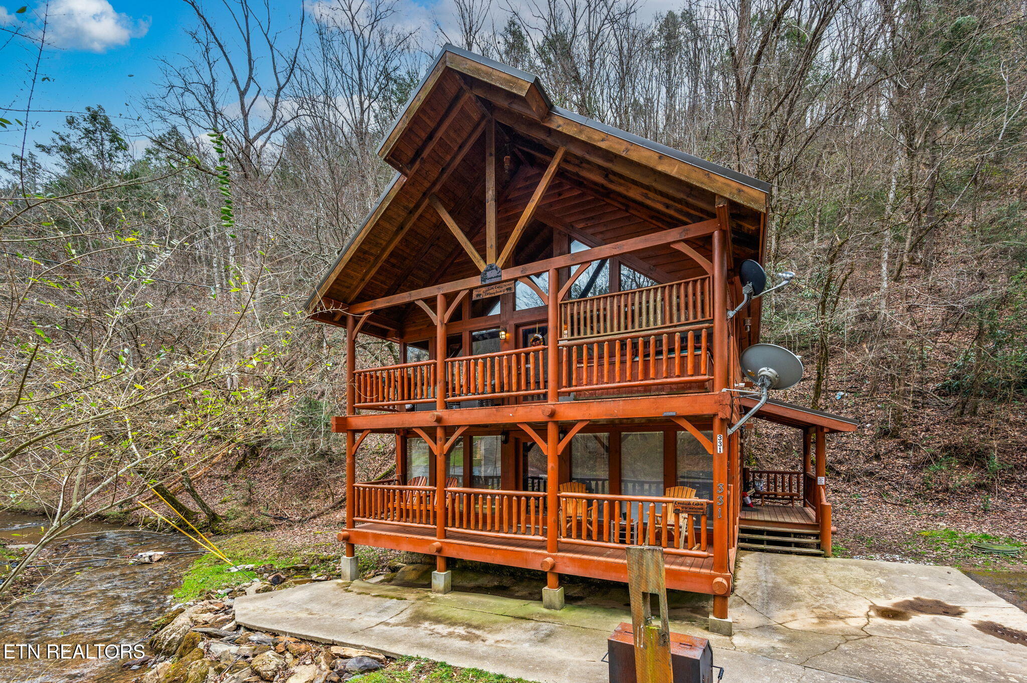 331 Caney Creek Road Pigeon Forge TN 37863