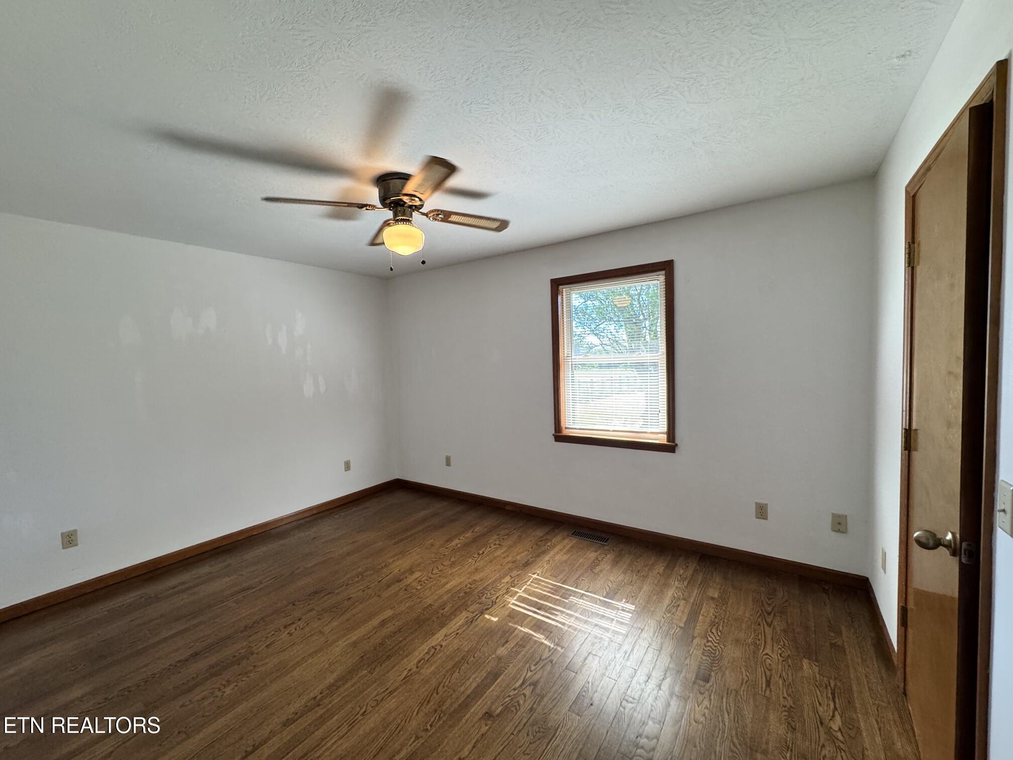 6986 S York Highway 6986 Highway Clarkrange TN 38553