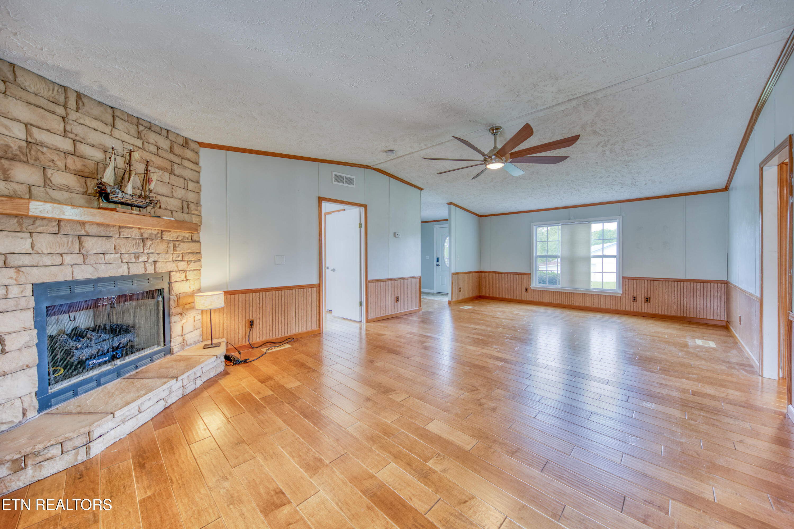 1112 Oakes Vista Lane Seymour TN 37865