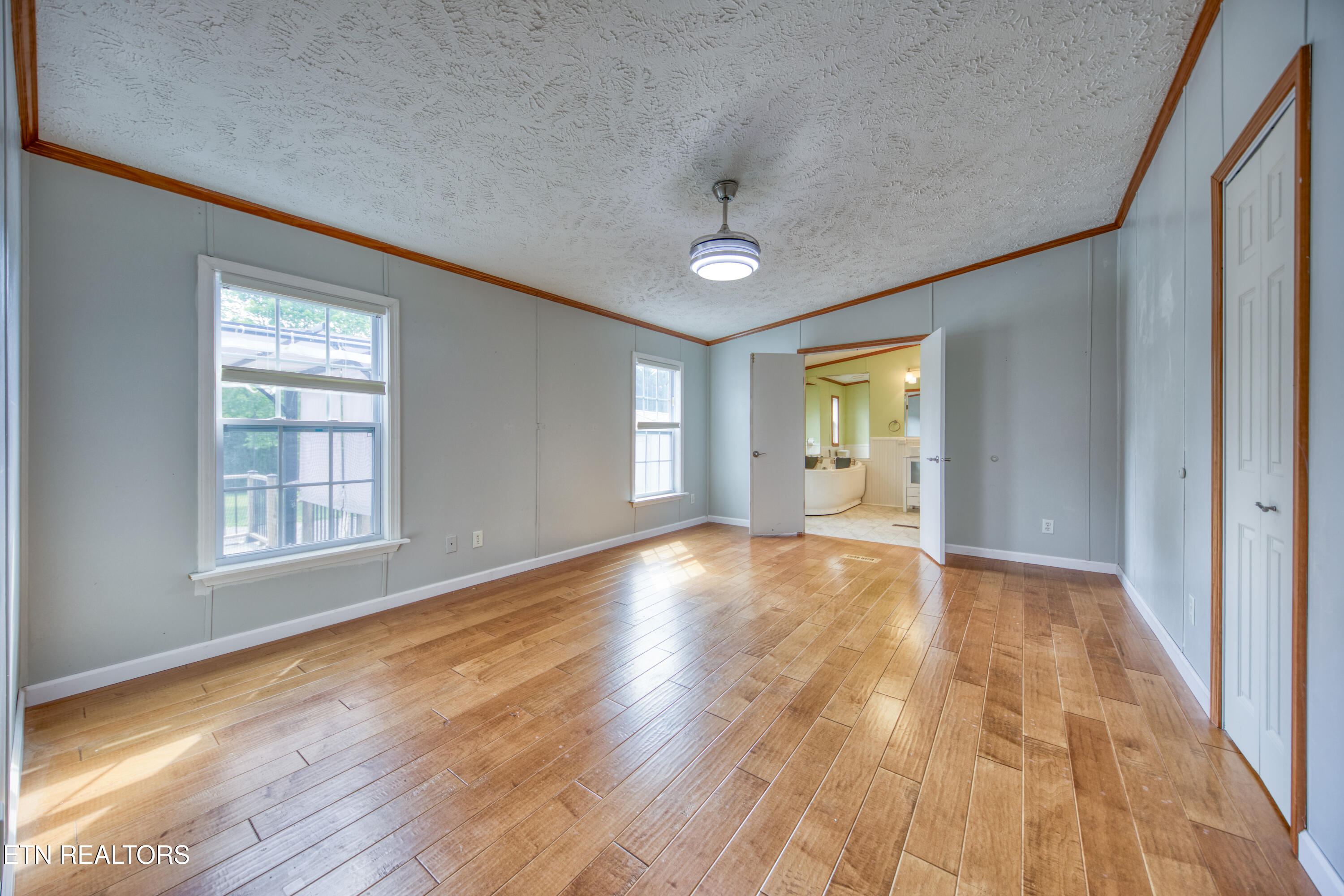1112 Oakes Vista Lane Seymour TN 37865