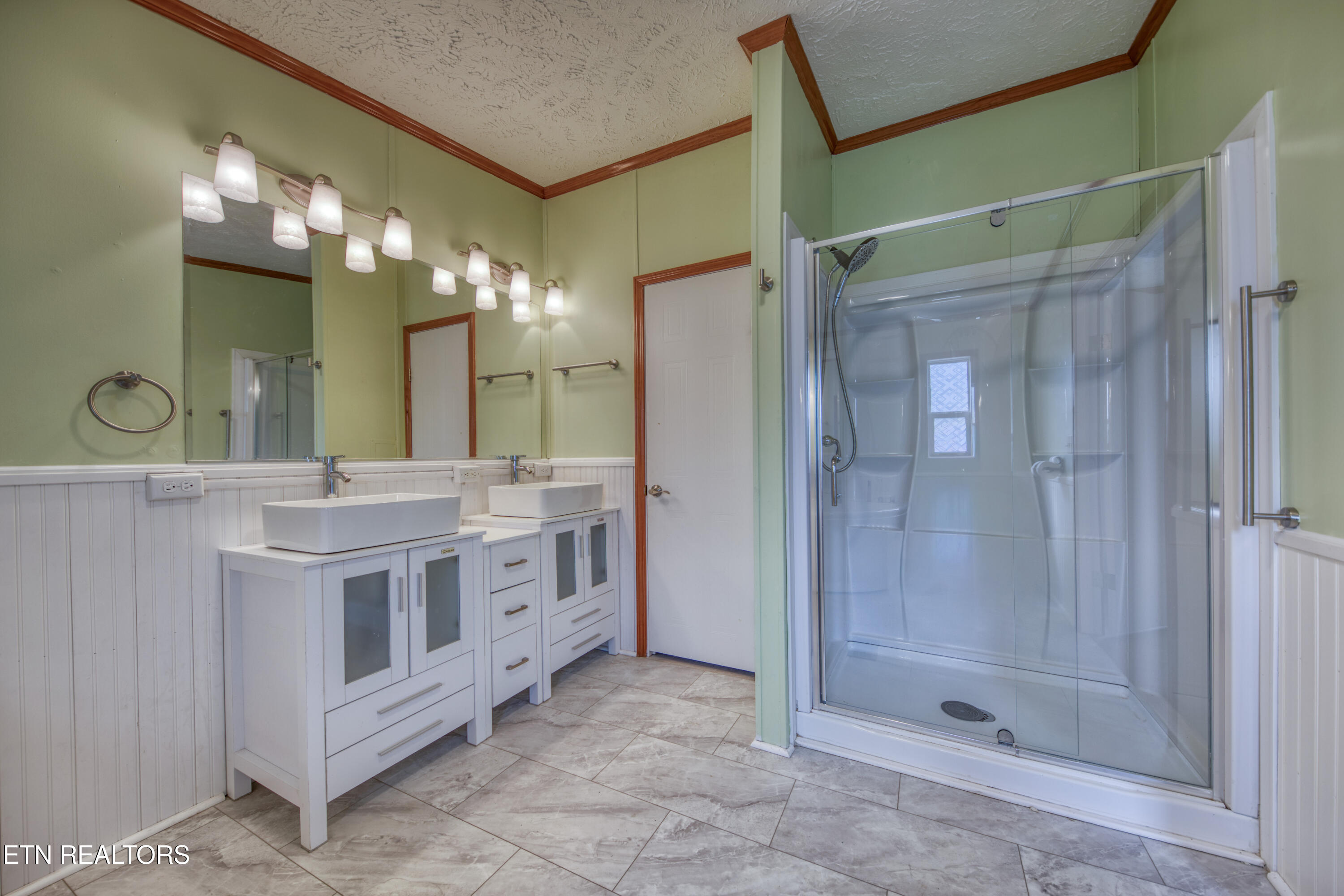 1112 Oakes Vista Lane Seymour TN 37865