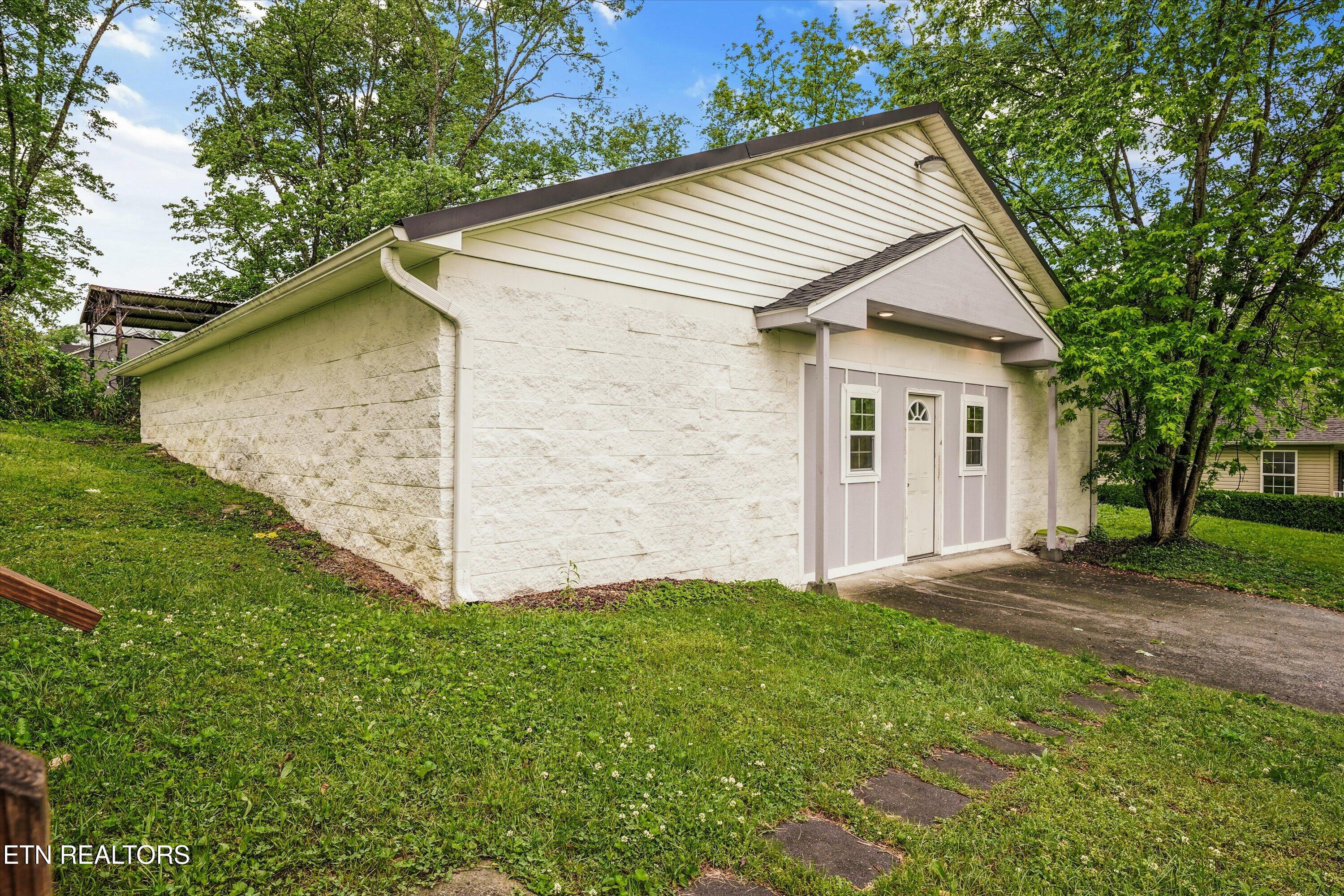 835 E Lincoln Road Alcoa TN 37701