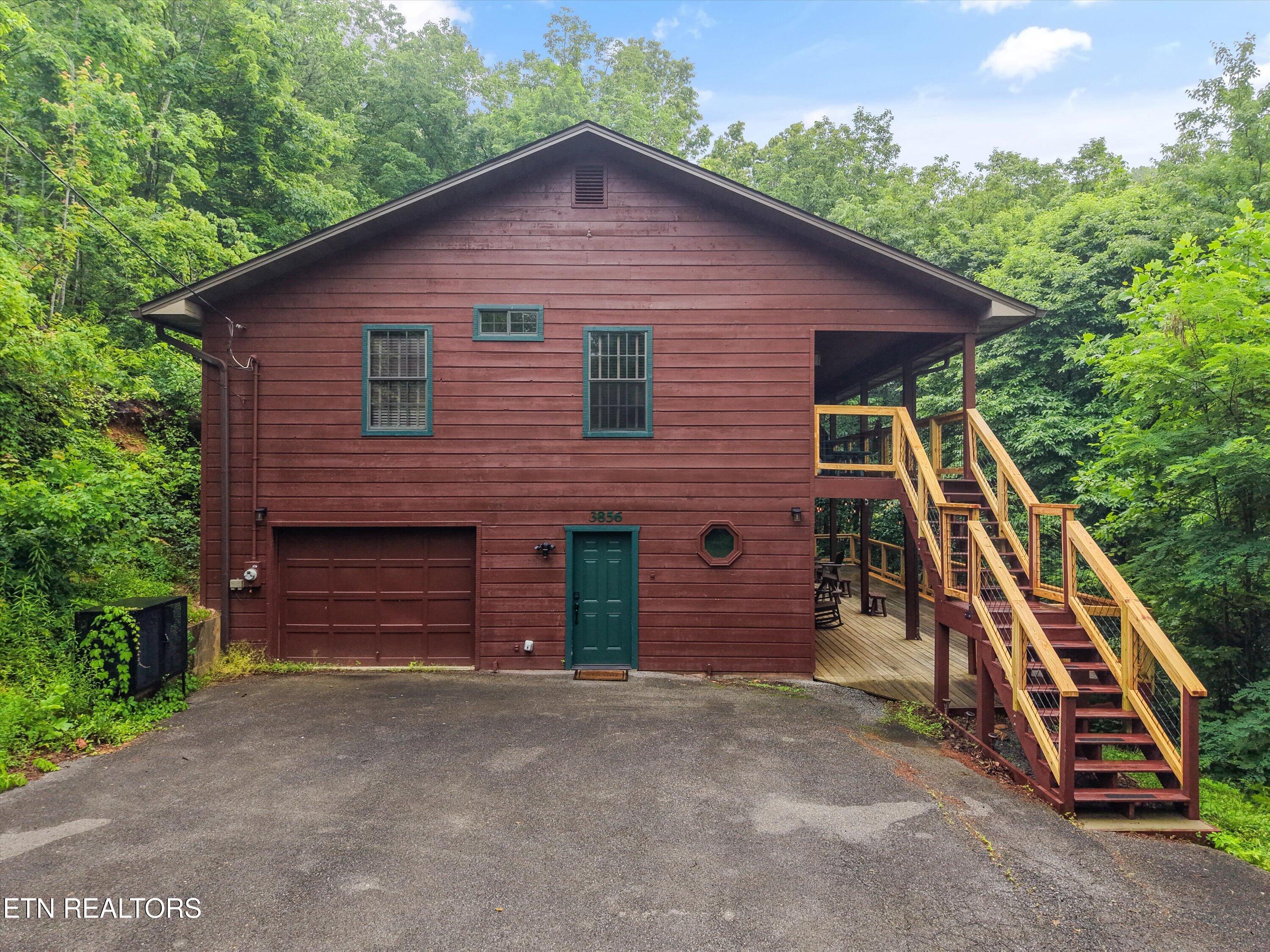 3856 Ravens Den Way Sevierville TN 37862