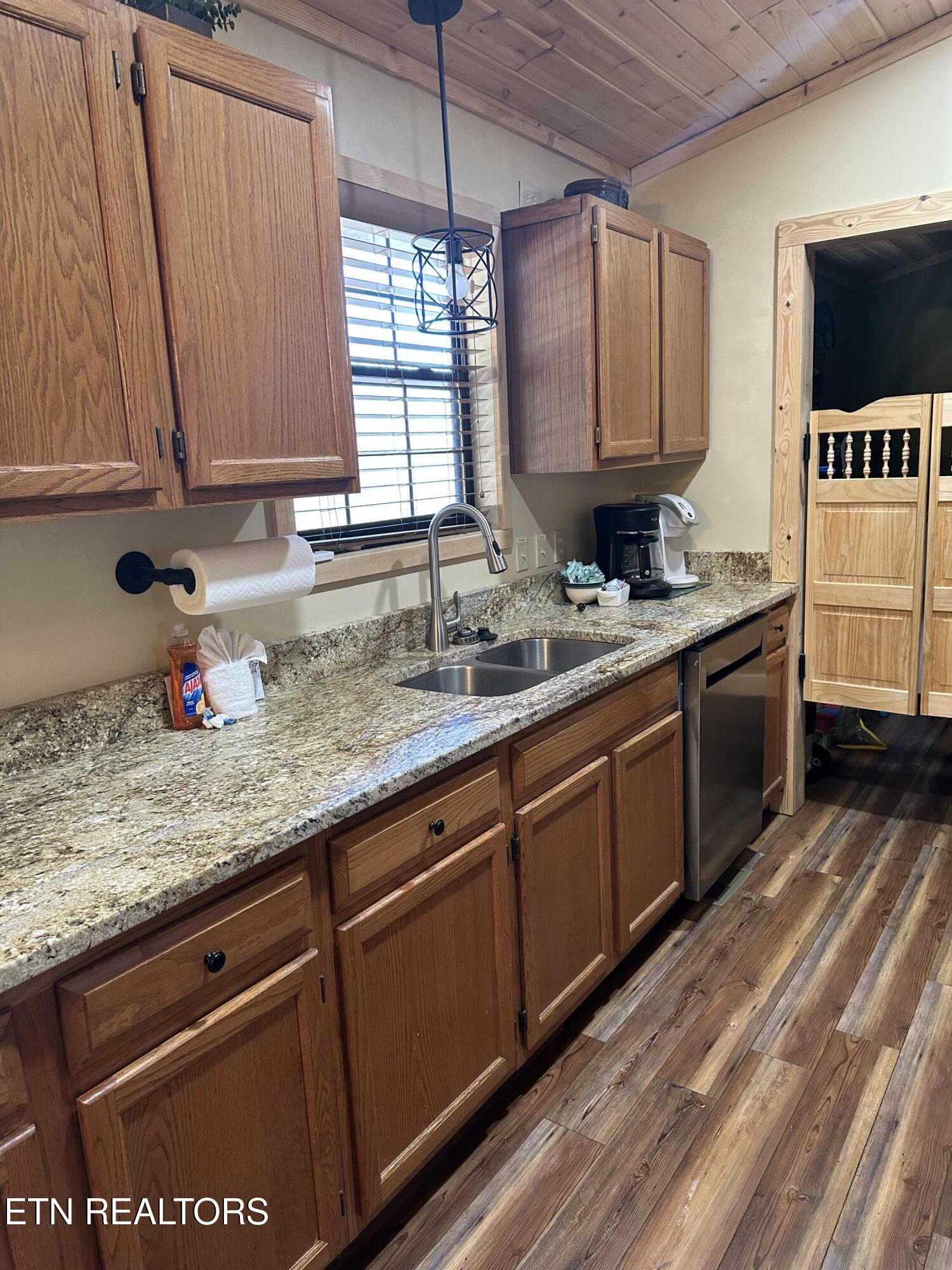 905 Sunrise Boulevard Sevierville TN 37862