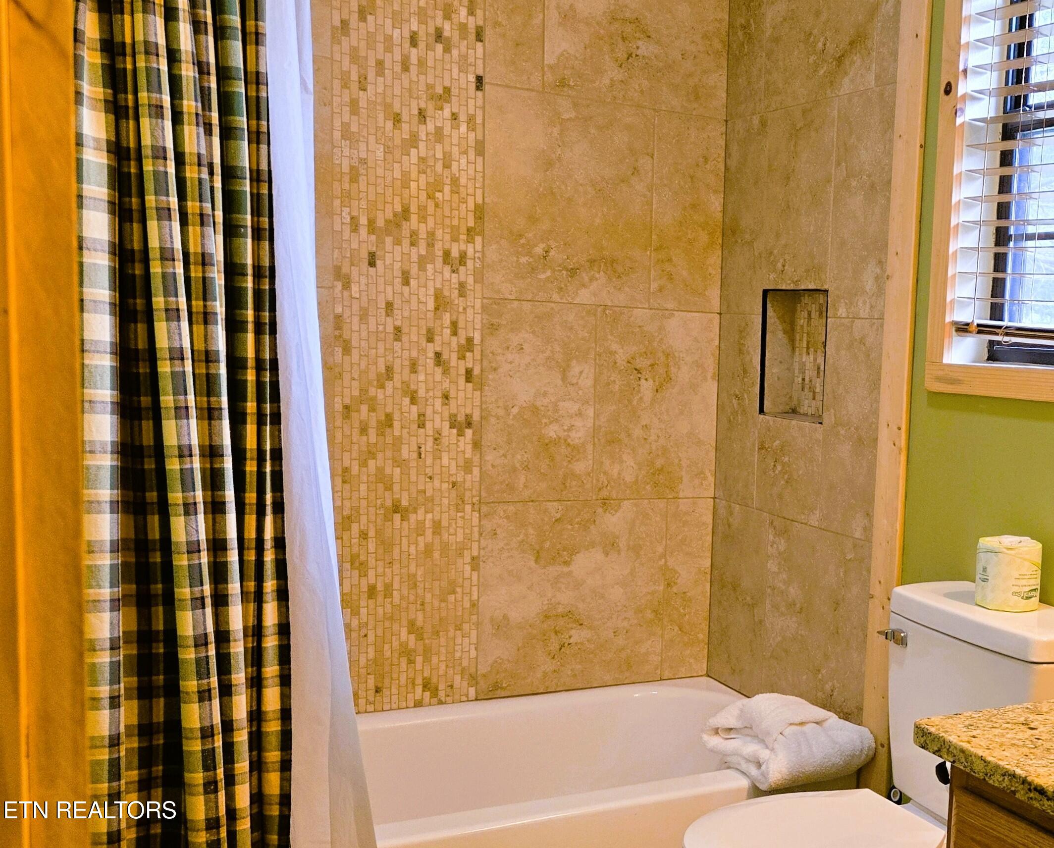 905 Sunrise Boulevard Sevierville TN 37862