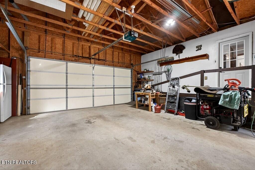747 Old County Farm Road Spencer TN 38585