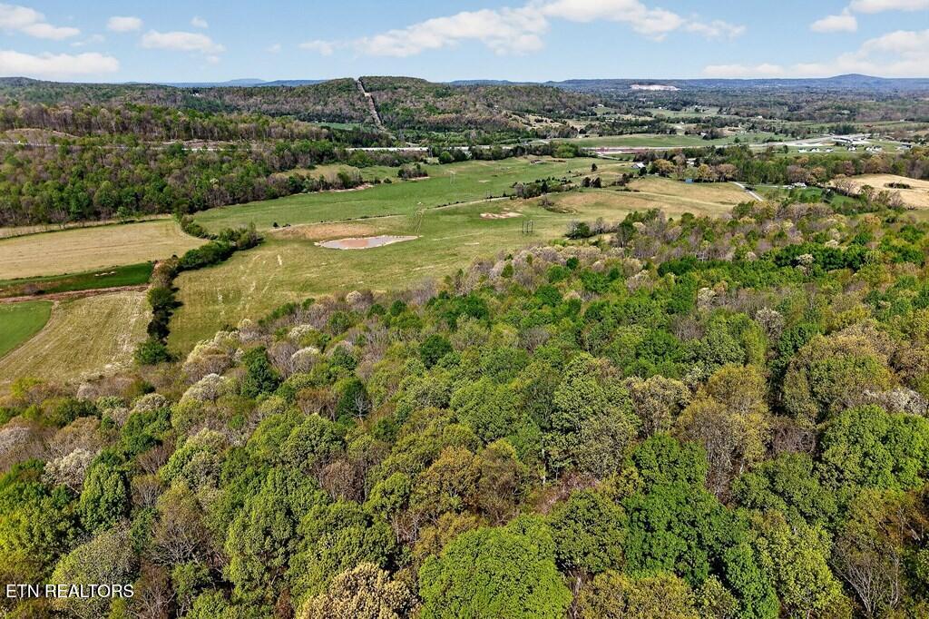 747 Old County Farm Road Spencer TN 38585