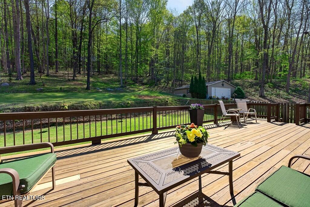 747 Old County Farm Road Spencer TN 38585