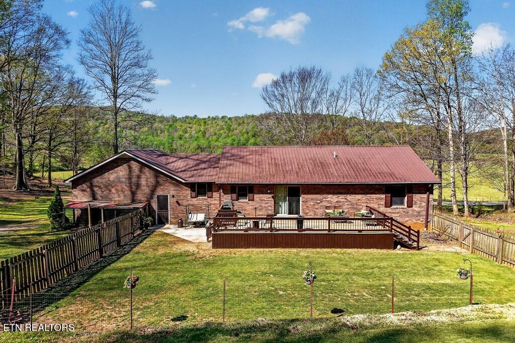 747 Old County Farm Road Spencer TN 38585