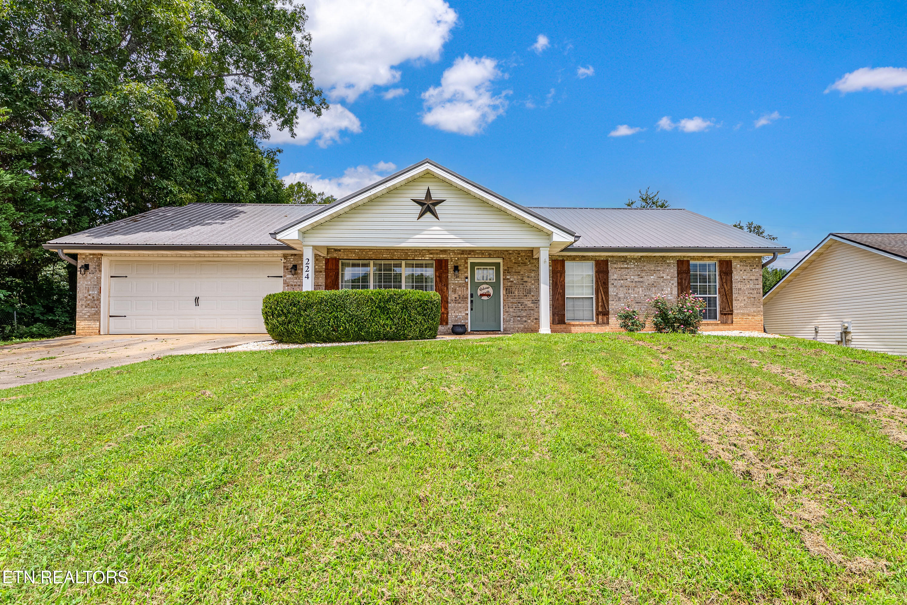 224 Old Clover Hill Road Maryville TN 37803