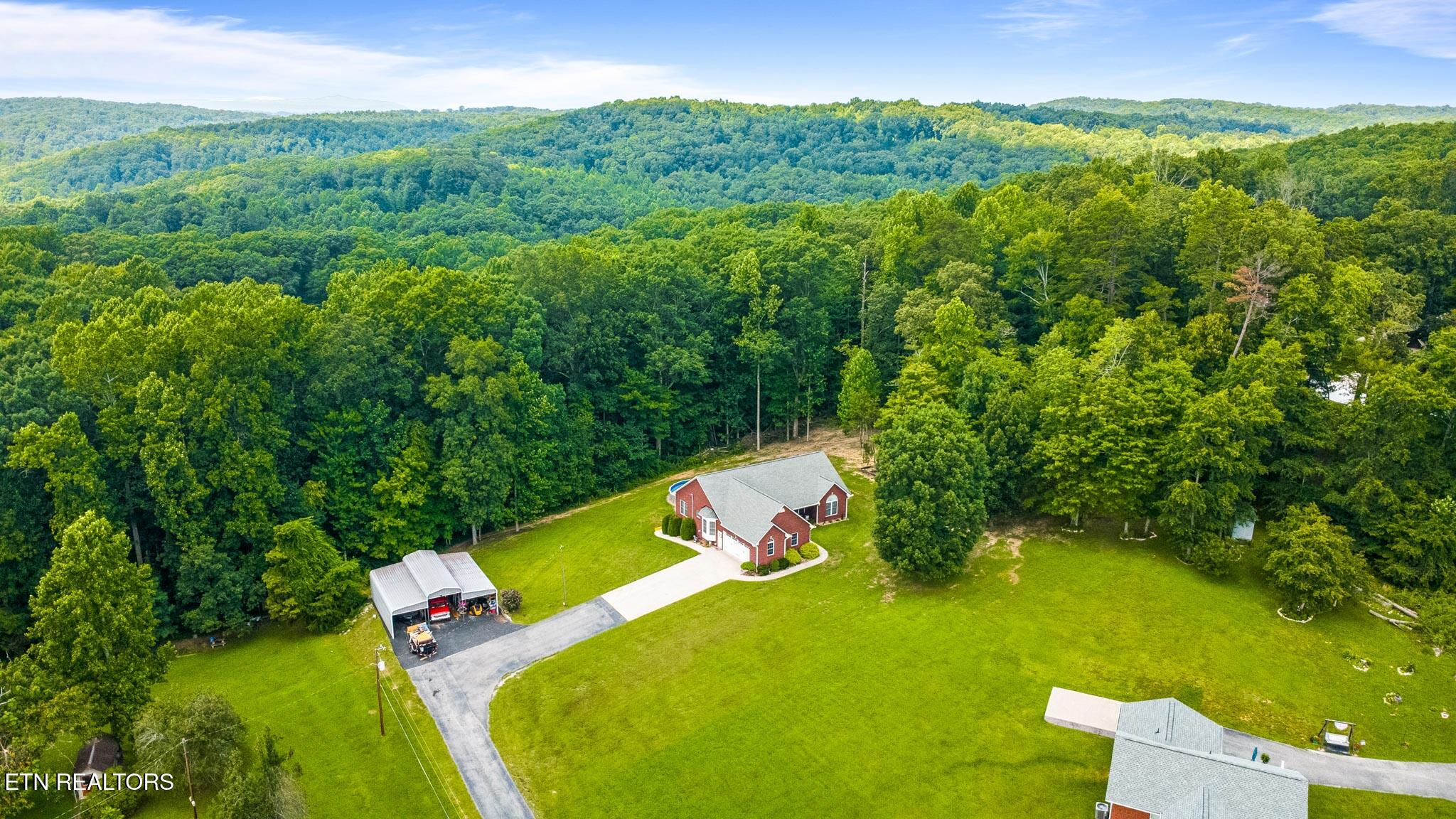 379 Red Hill Road Andersonville TN 37705