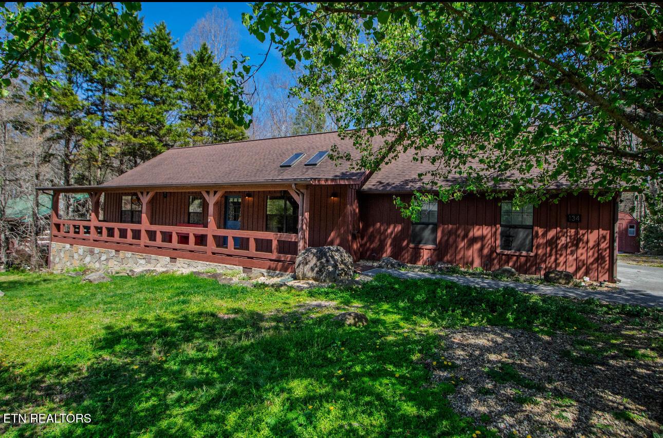 134 Laurel Trail Cosby TN 37722