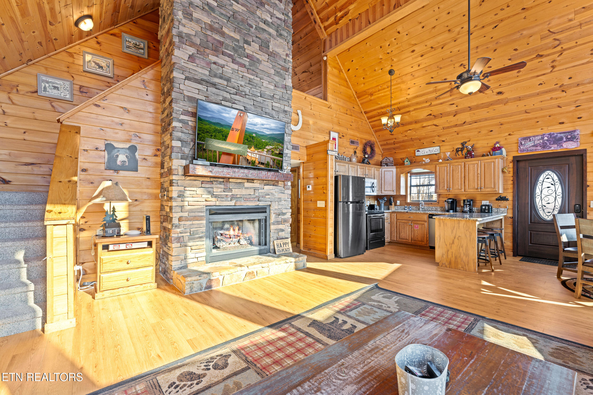 829 Red Fox Trail Gatlinburg TN 37738