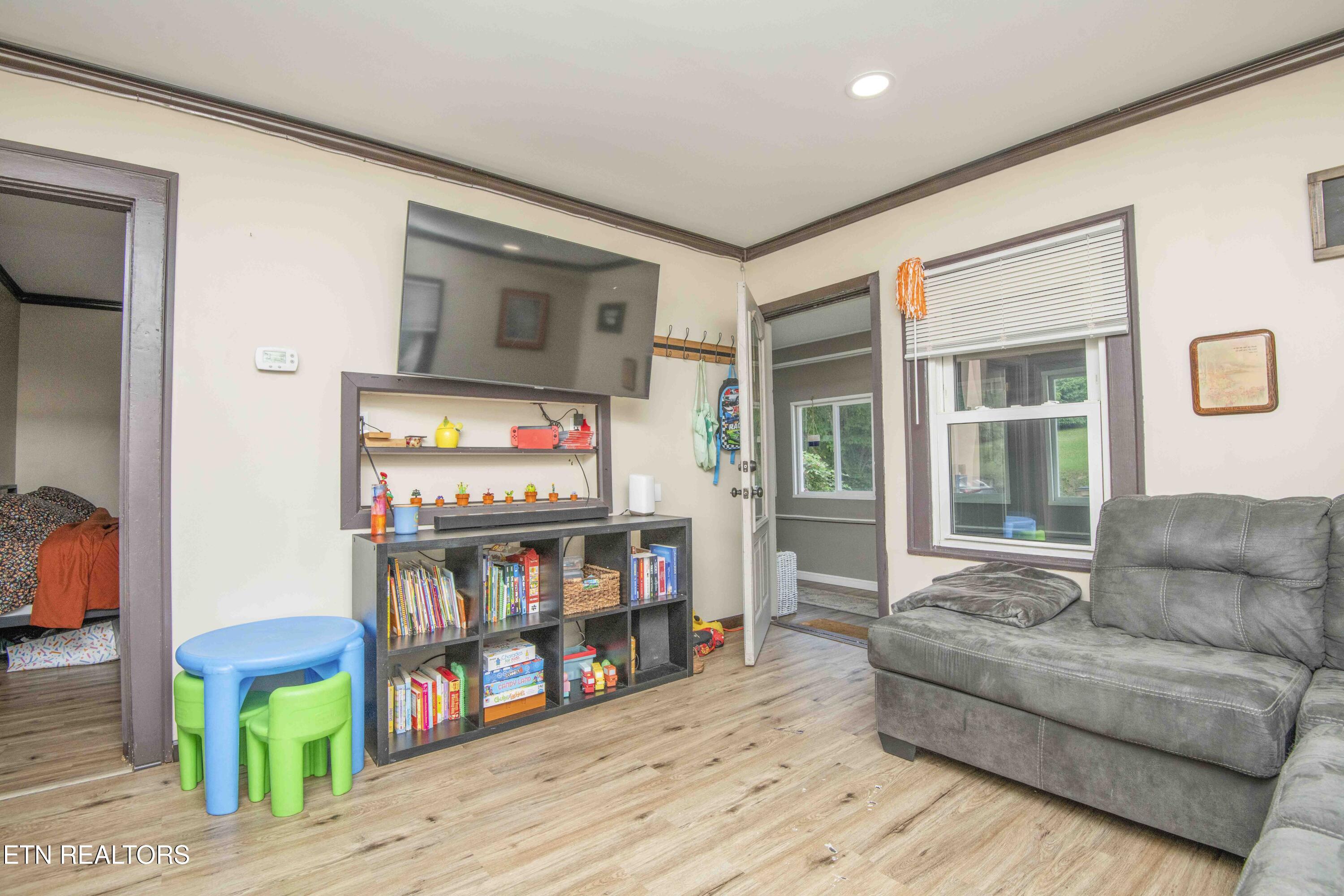 1912 Hoitt Avenue Knoxville TN 37917