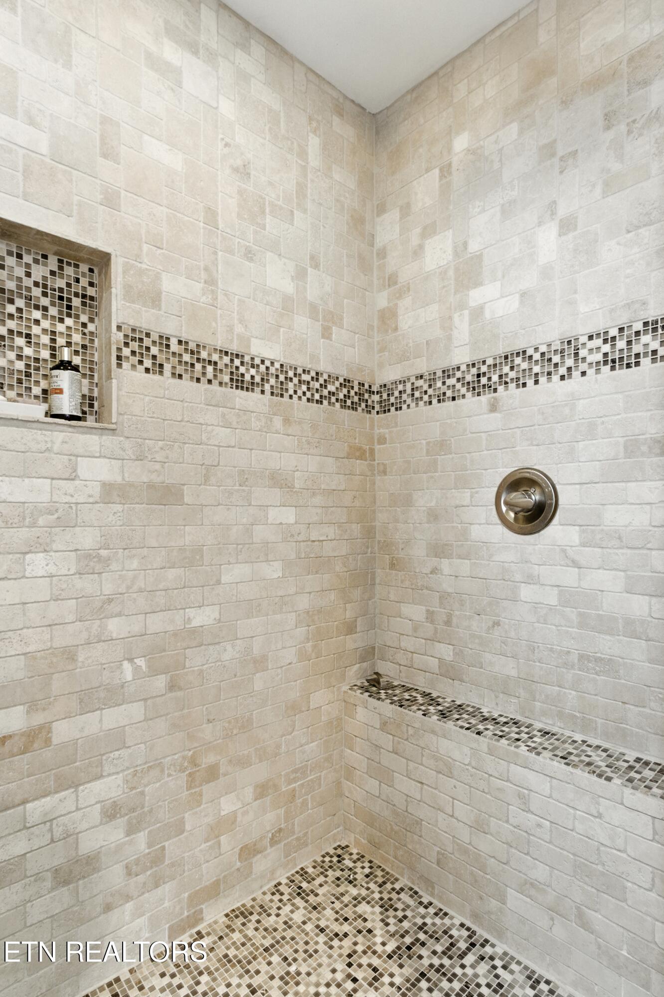 260 Meador Lane Harrogate TN 37752