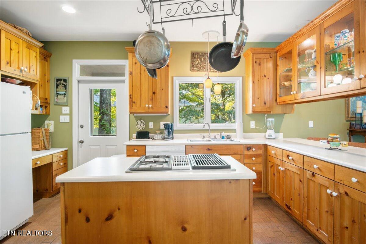 305 Amohi Lane Loudon TN 37774