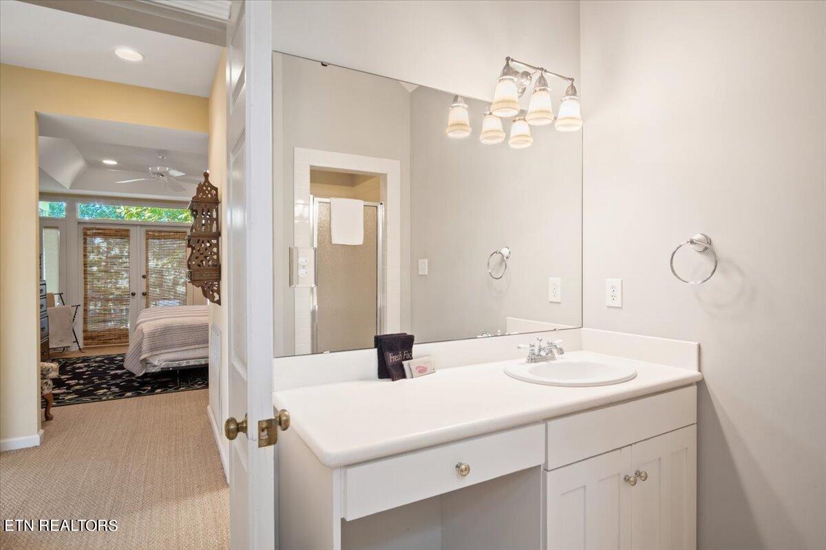 305 Amohi Lane Loudon TN 37774