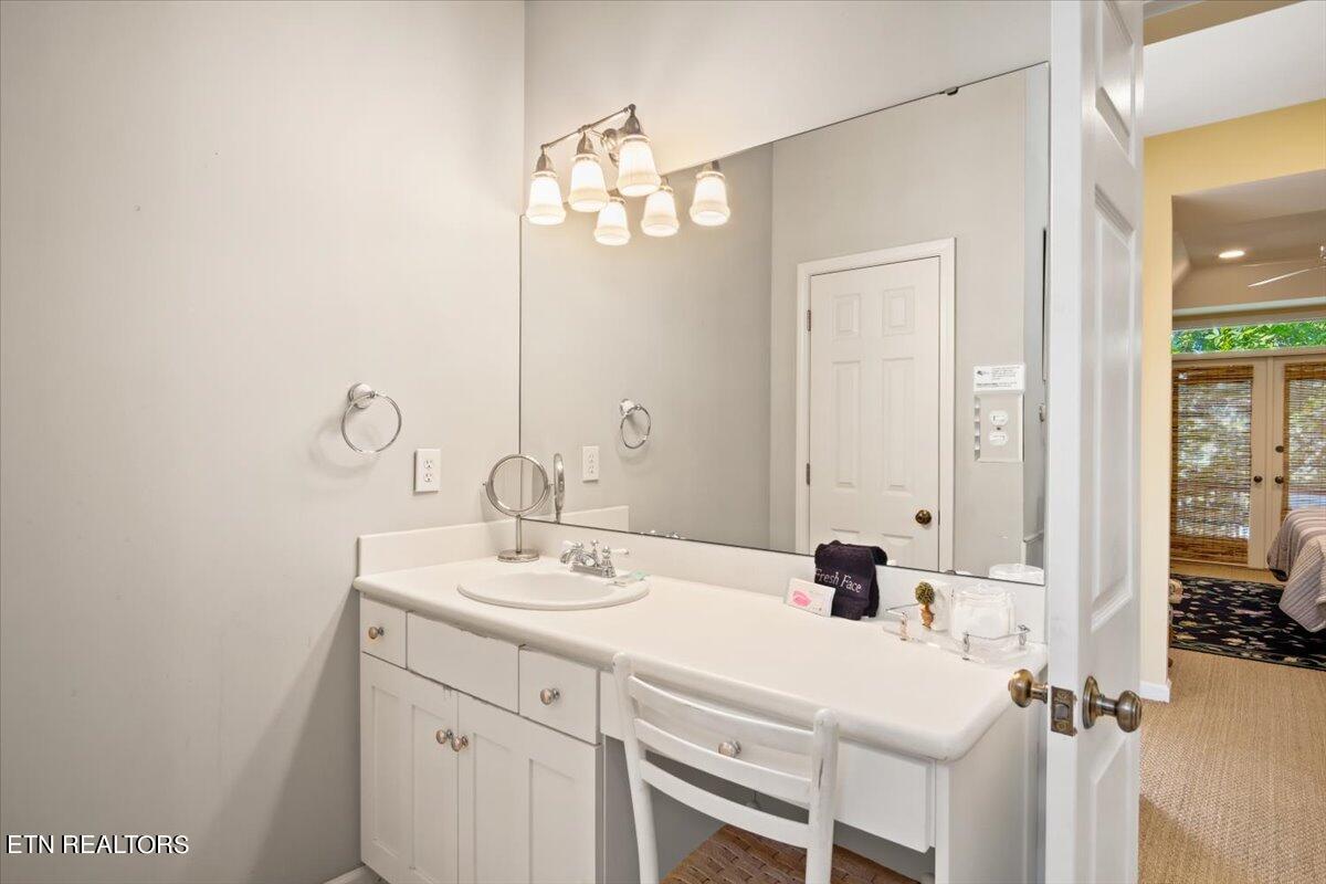 305 Amohi Lane Loudon TN 37774